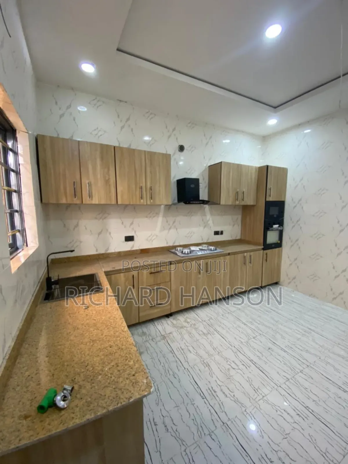 4bdrm Duplex in Secured Estate, Ajah for rent in Ajah