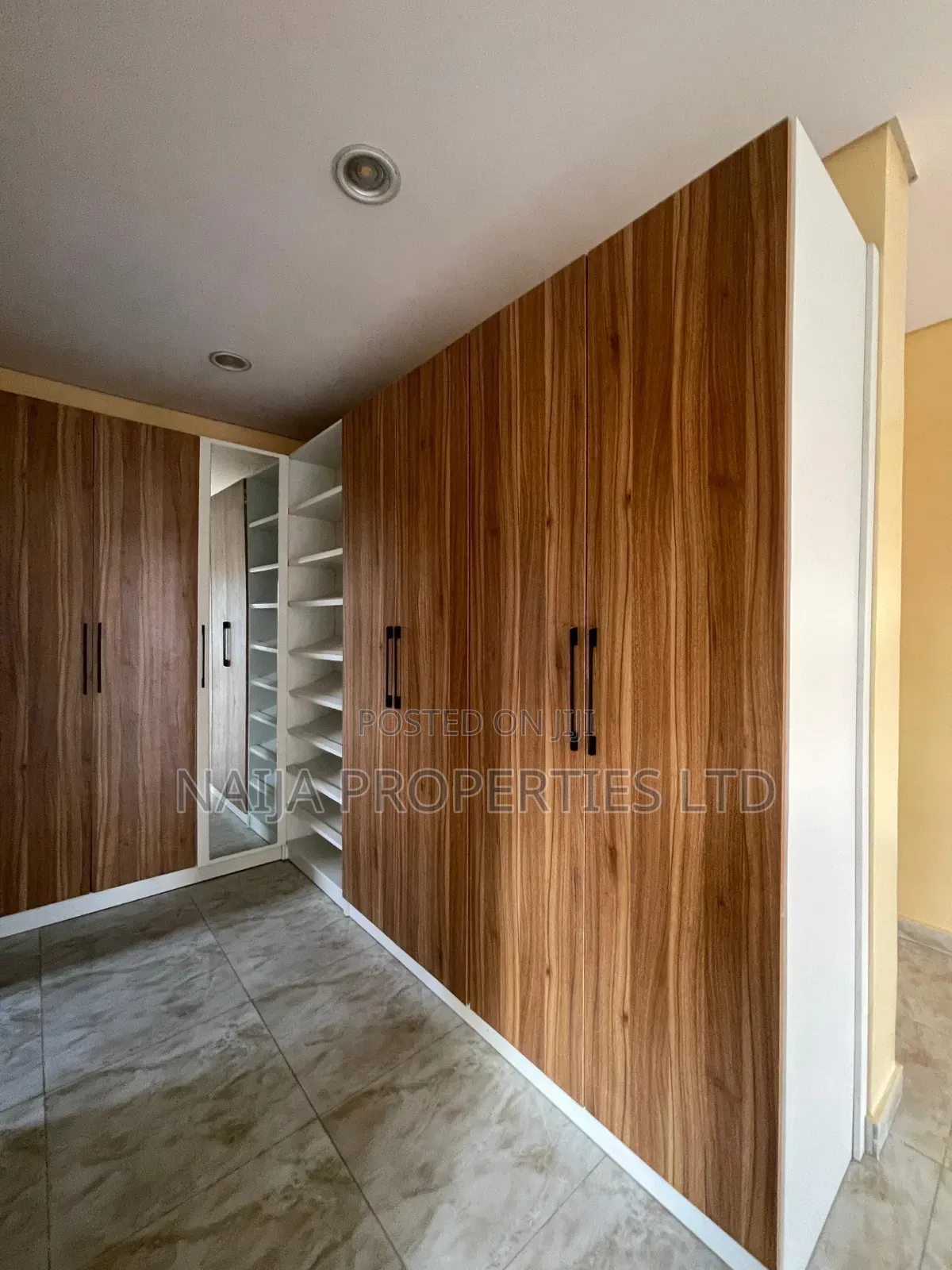 4bdrm Duplex in Megamound Estate, Lekki for sale in Lekki