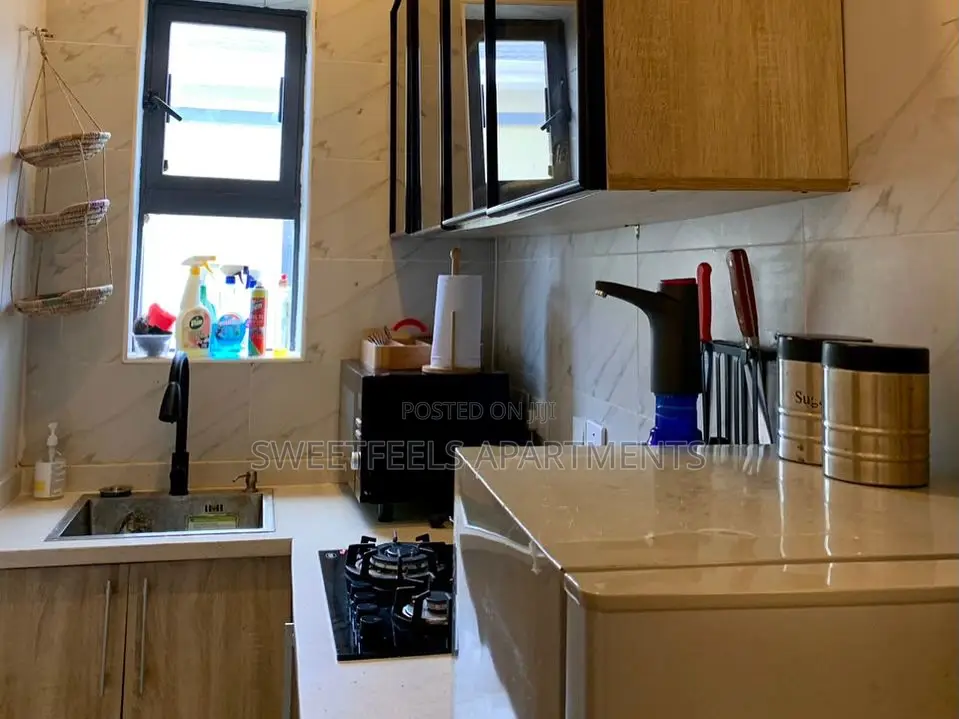 1 Bedroom on the 6th Floor With City View, Gym, Swimming Pool, in Victoria Island Extension