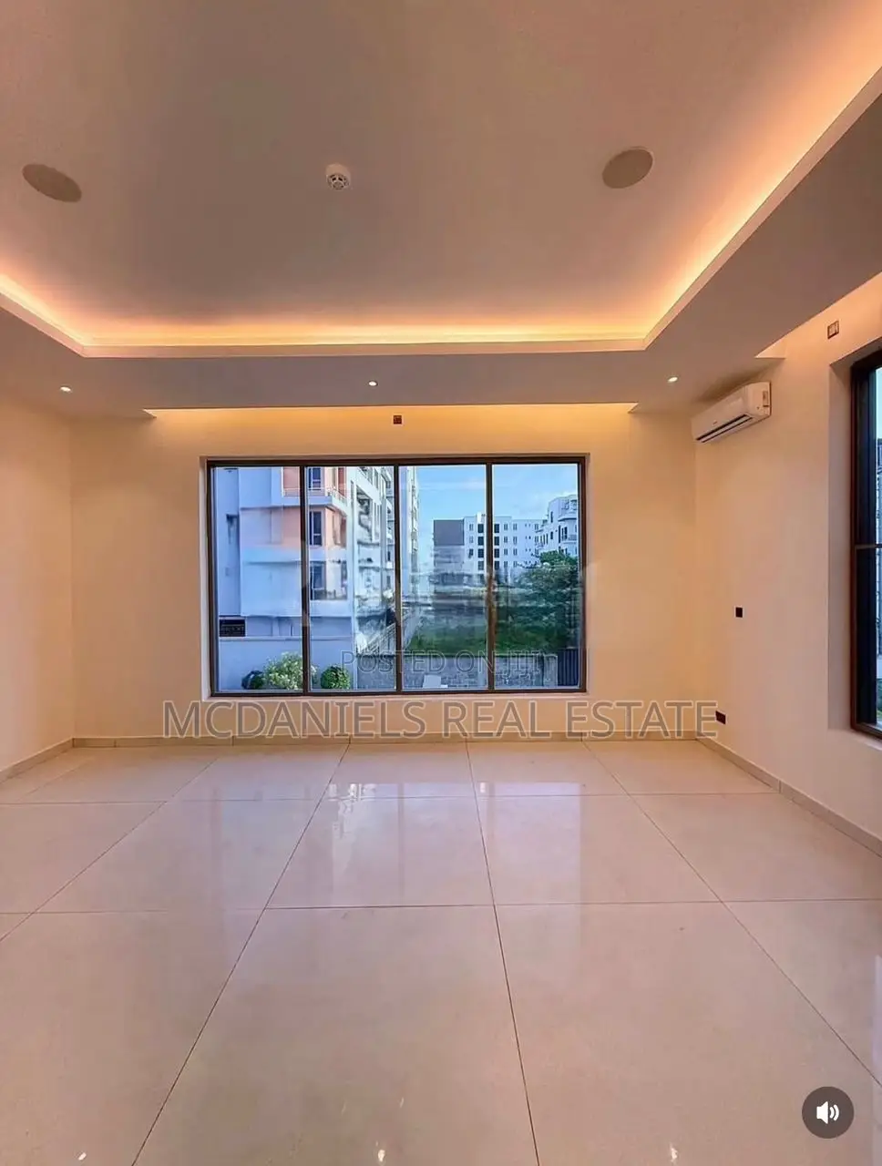 Furnished 5bdrm Duplex in 2nd Avenue Extension for sale in 2nd Avenue Extension