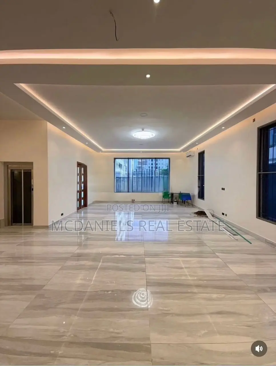 Furnished 5bdrm Duplex in 2nd Avenue Extension for sale in 2nd Avenue Extension