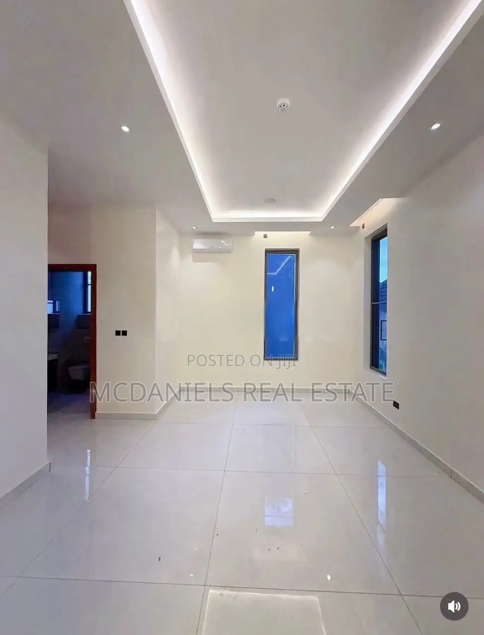 Furnished 5bdrm Duplex in 2nd Avenue Extension for sale in 2nd Avenue Extension