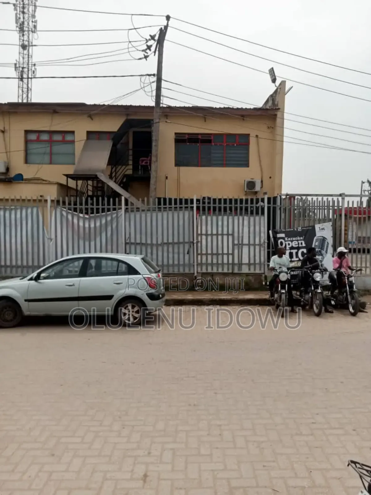 Tantalizers at College Ikotun for Sale On1300 Square Meter With C of O in Ikotun / Ikotun/Igando