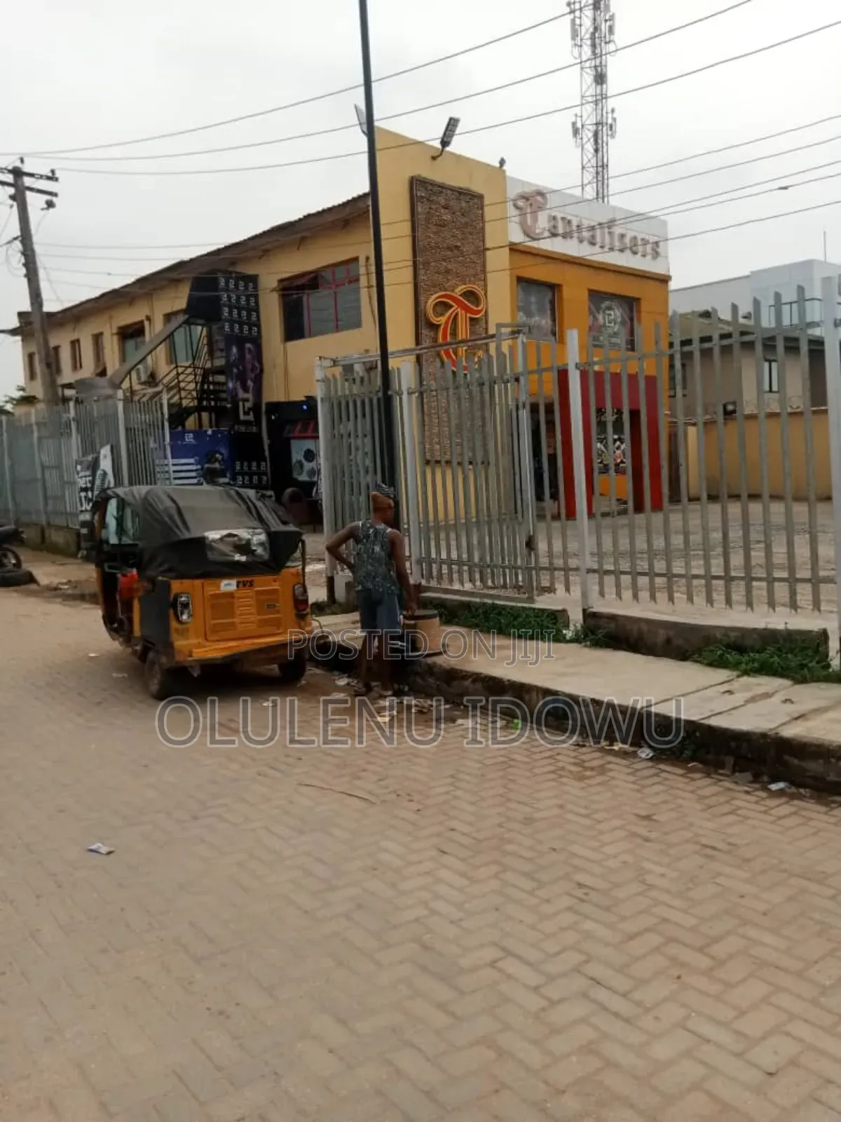 Tantalizers at College Ikotun for Sale On1300 Square Meter With C of O in Ikotun / Ikotun/Igando