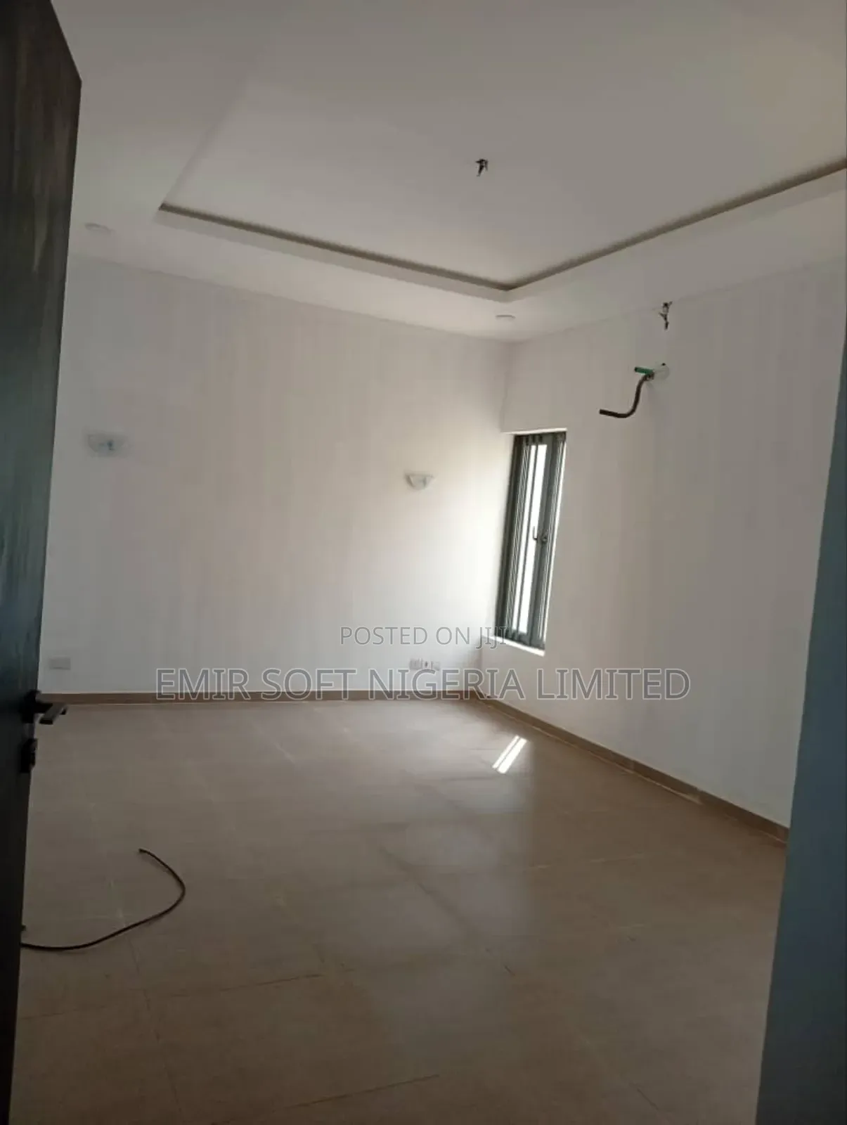 Furnished 3bdrm Duplex in Apata for sale in Apata