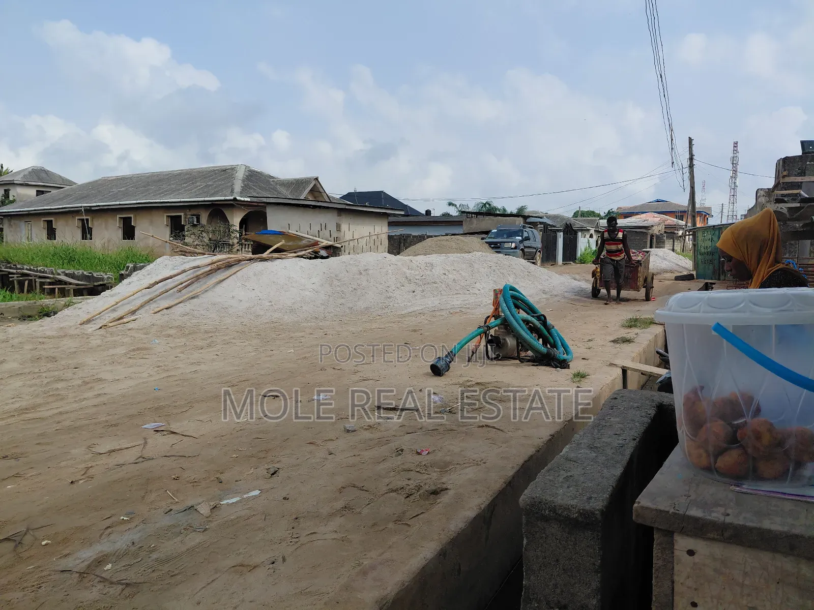 2 Acers Tank Farm Ijegun Satelite Jetty 4 Sale in Satelite Town