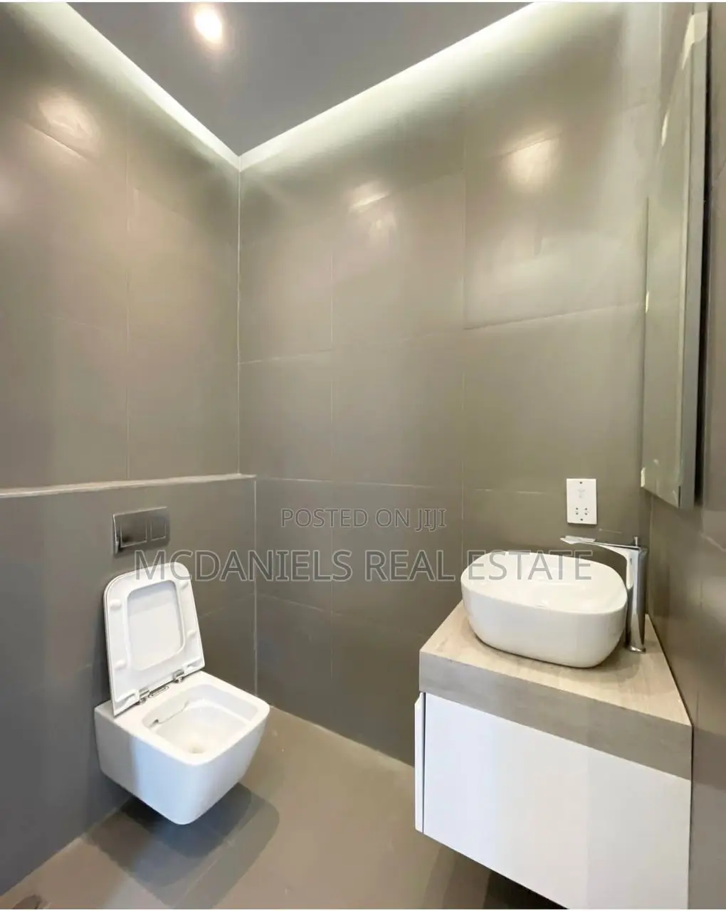 Furnished 3bdrm Apartment in 2nd Avenue Extension for sale in 2nd Avenue Extension