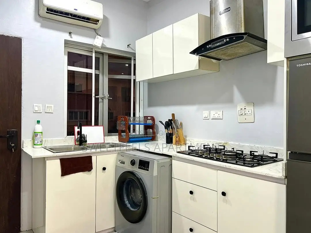 Ozy 3 Bedroom Apartment With Ps5 and Swimming Pool in Ikate