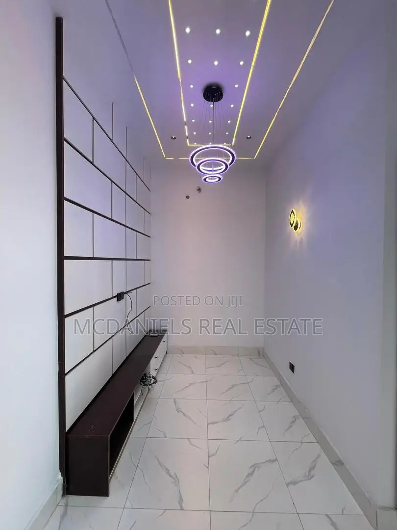 Furnished 4bdrm Duplex in VGC / Ajah for sale in VGC / Ajah