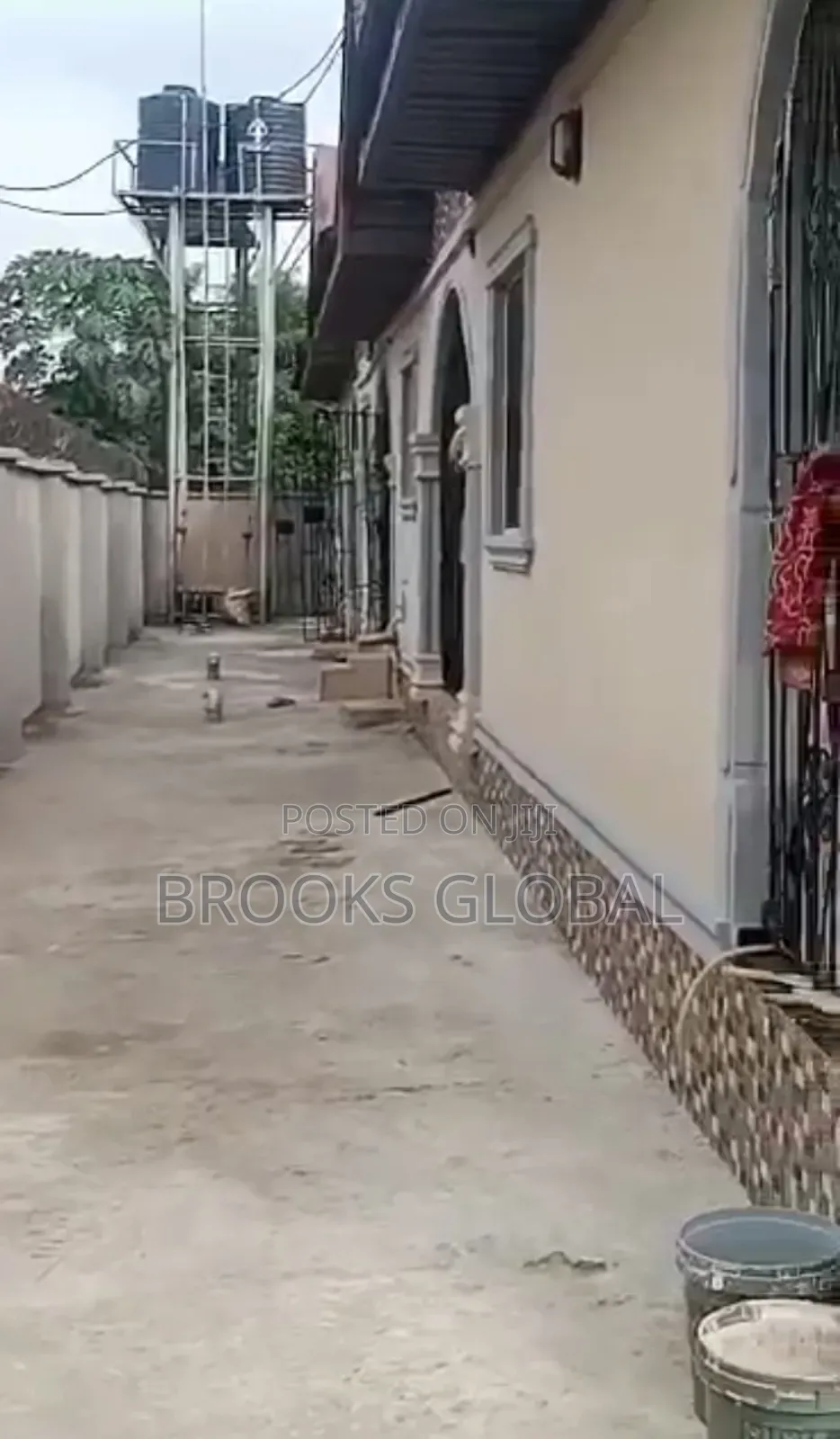 3bdrm Bungalow in Warri for sale in Warri