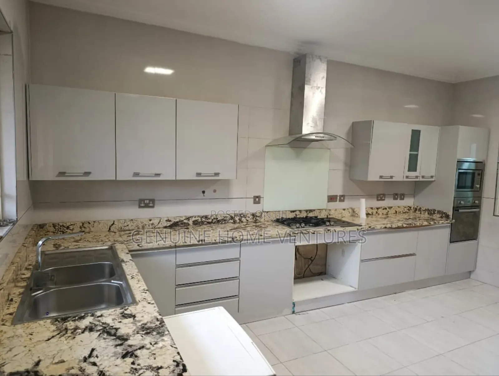 4bdrm Duplex in Ikoyi, MacPherson for rent in MacPherson