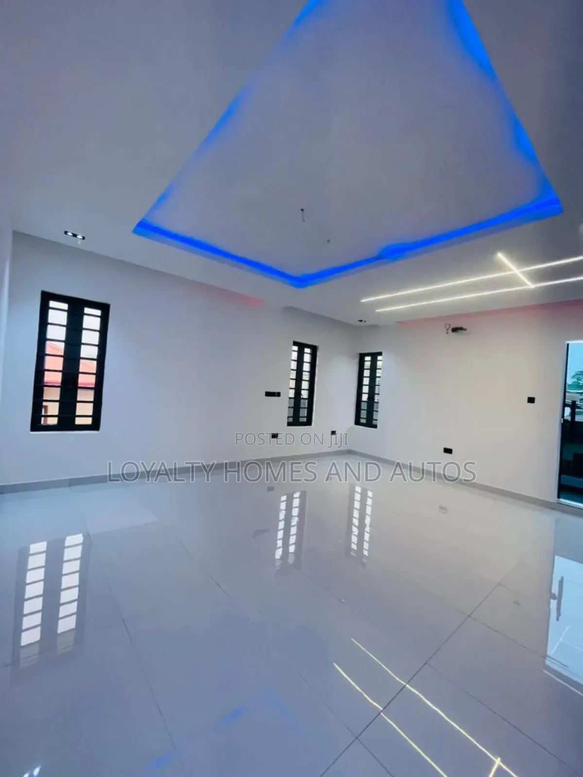 Furnished 5bdrm Duplex in GRA Phase 1 for sale in GRA Phase 1