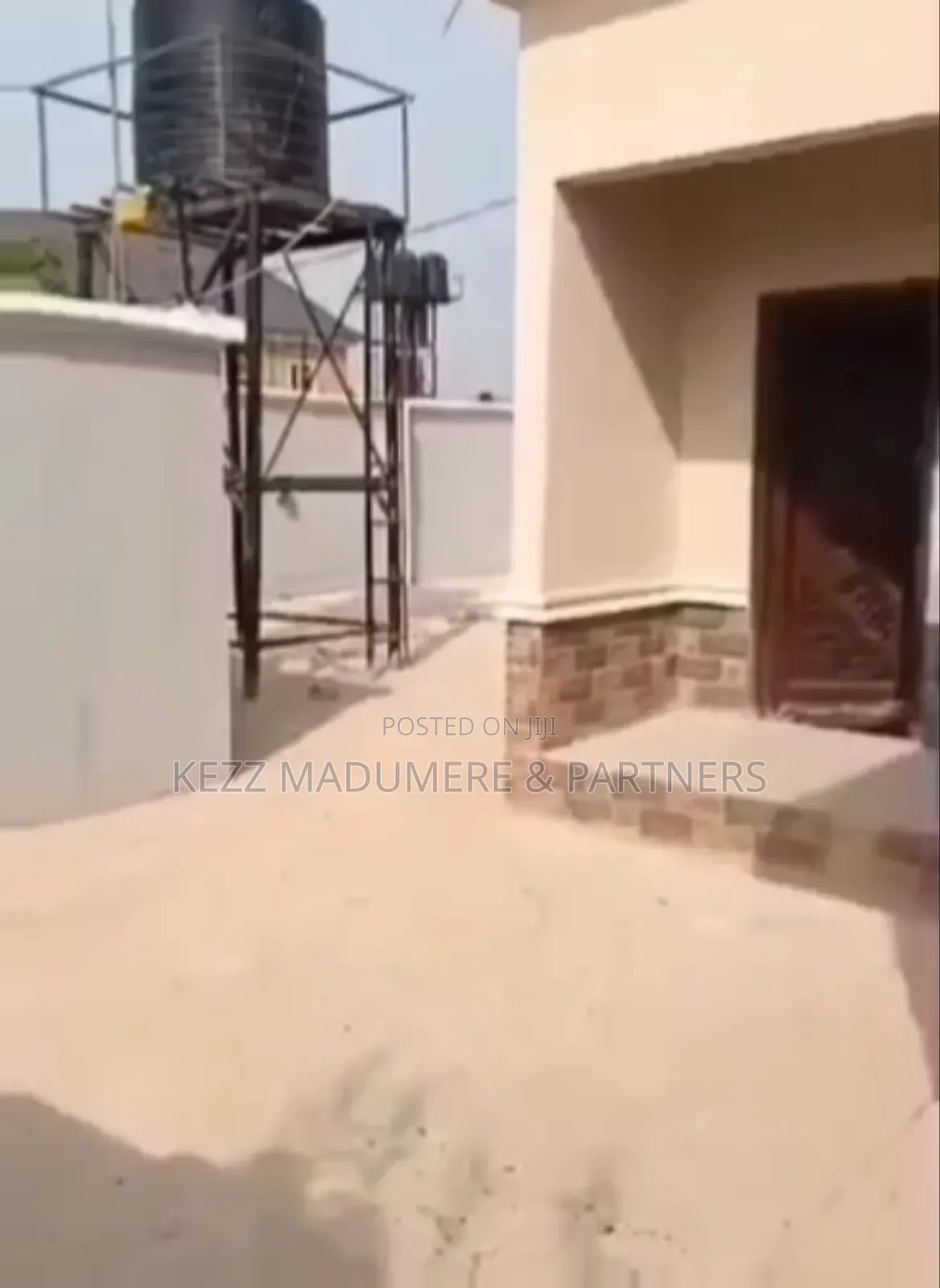 3bdrm Bungalow in Shell Cooperative for sale in Eneka