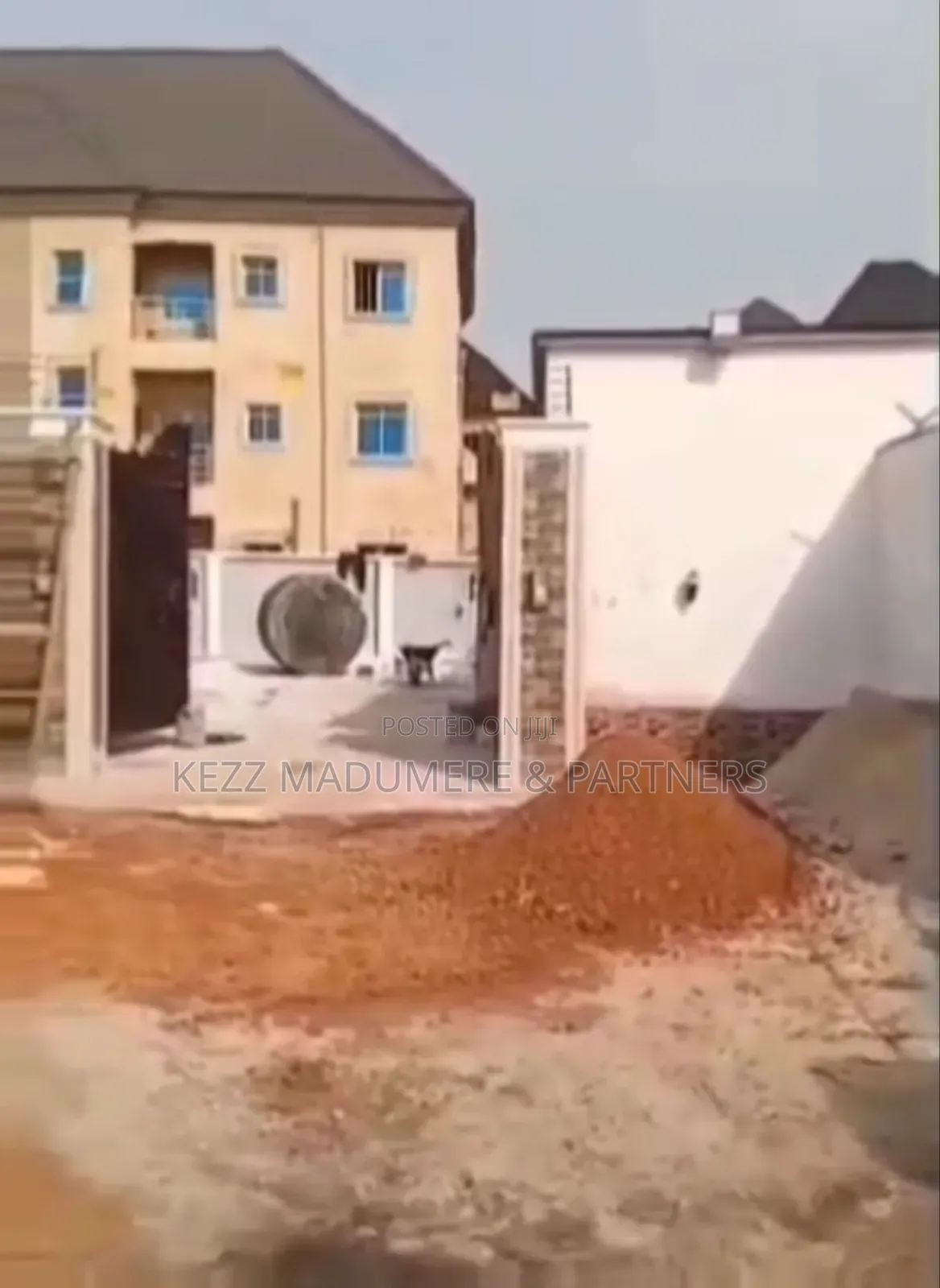 3bdrm Bungalow in Shell Cooperative for sale in Eneka