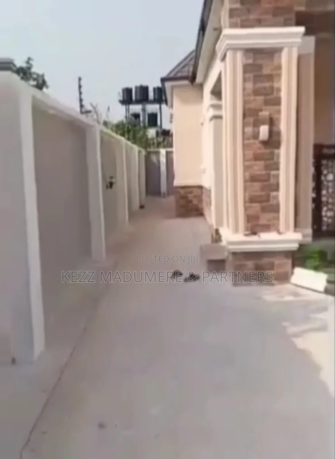 3bdrm Bungalow in Shell Cooperative for sale in Eneka