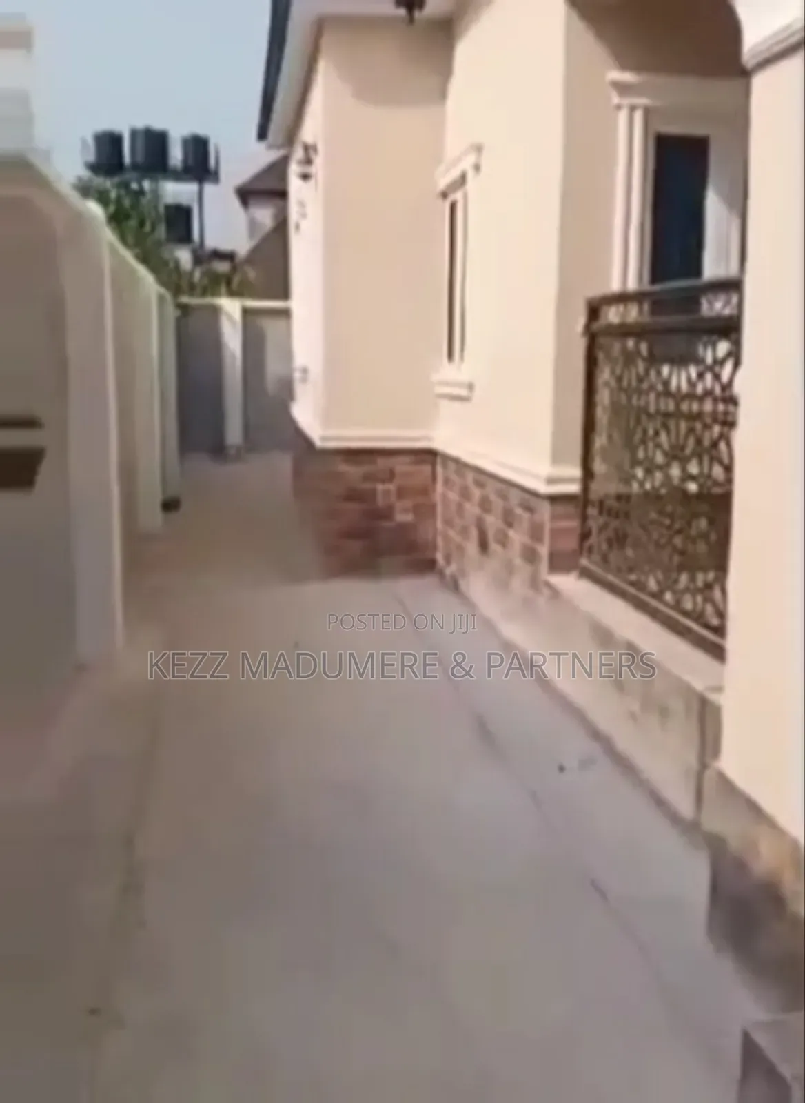 3bdrm Bungalow in Shell Cooperative for sale in Eneka