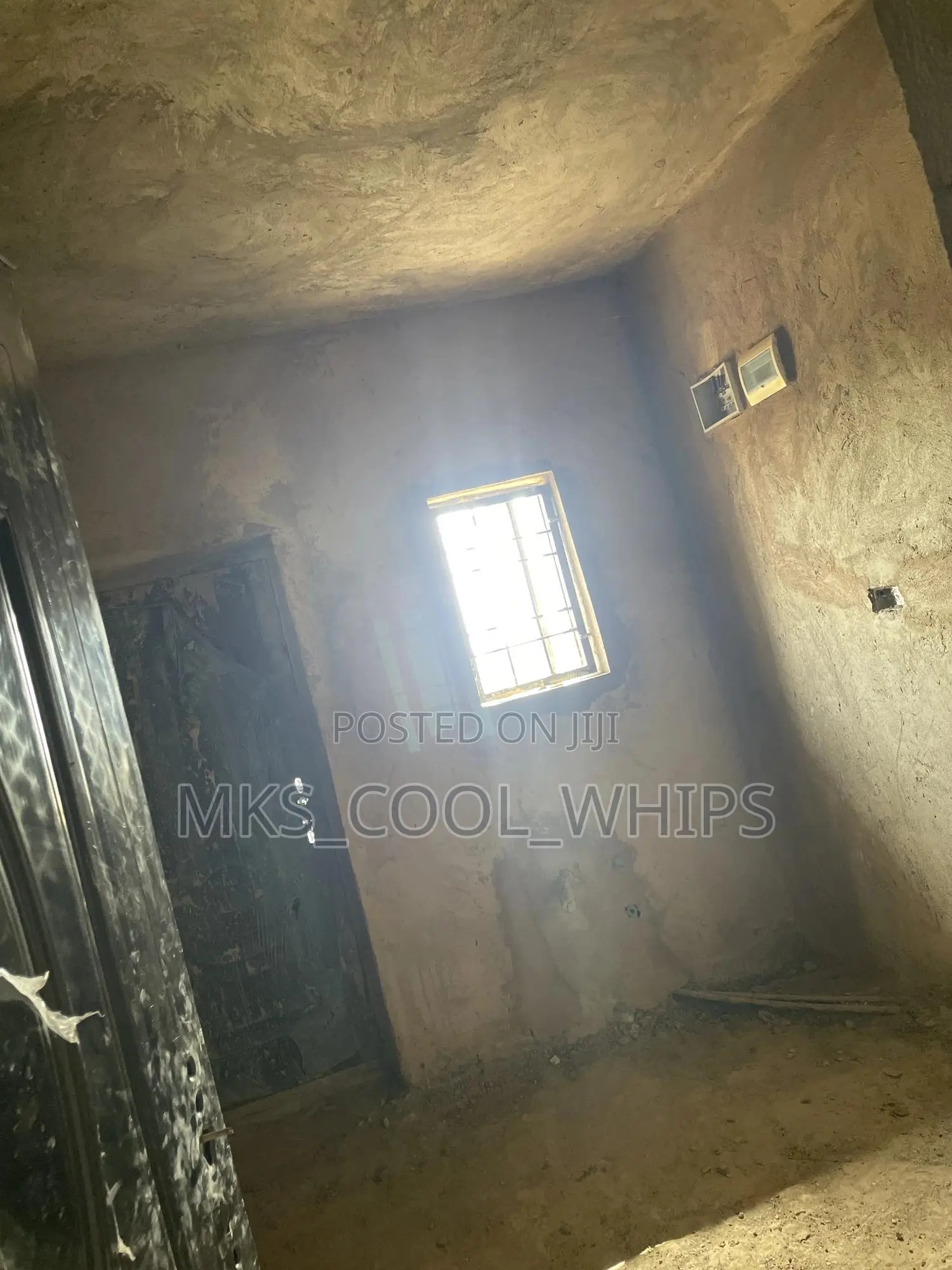 2bdrm Block of Flats in Brains Ams Hammers, Gwarinpa for sale in Gwarinpa