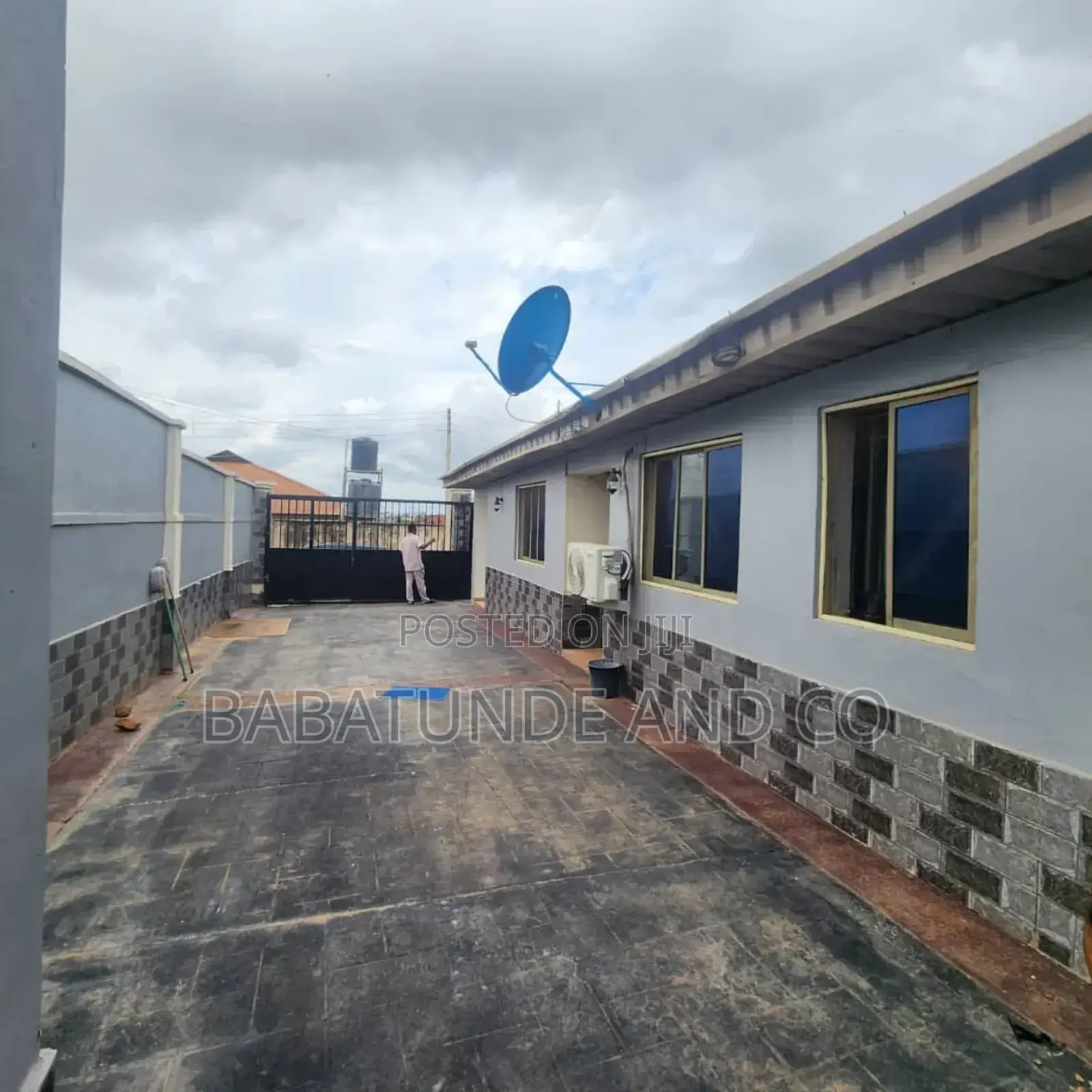 1bdrm Bungalow in Ibadan for sale in Ibadan