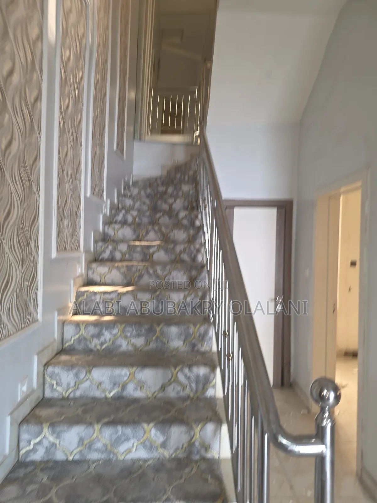 4bdrm Duplex in Emcel Estate, Chevron for sale in Chevron