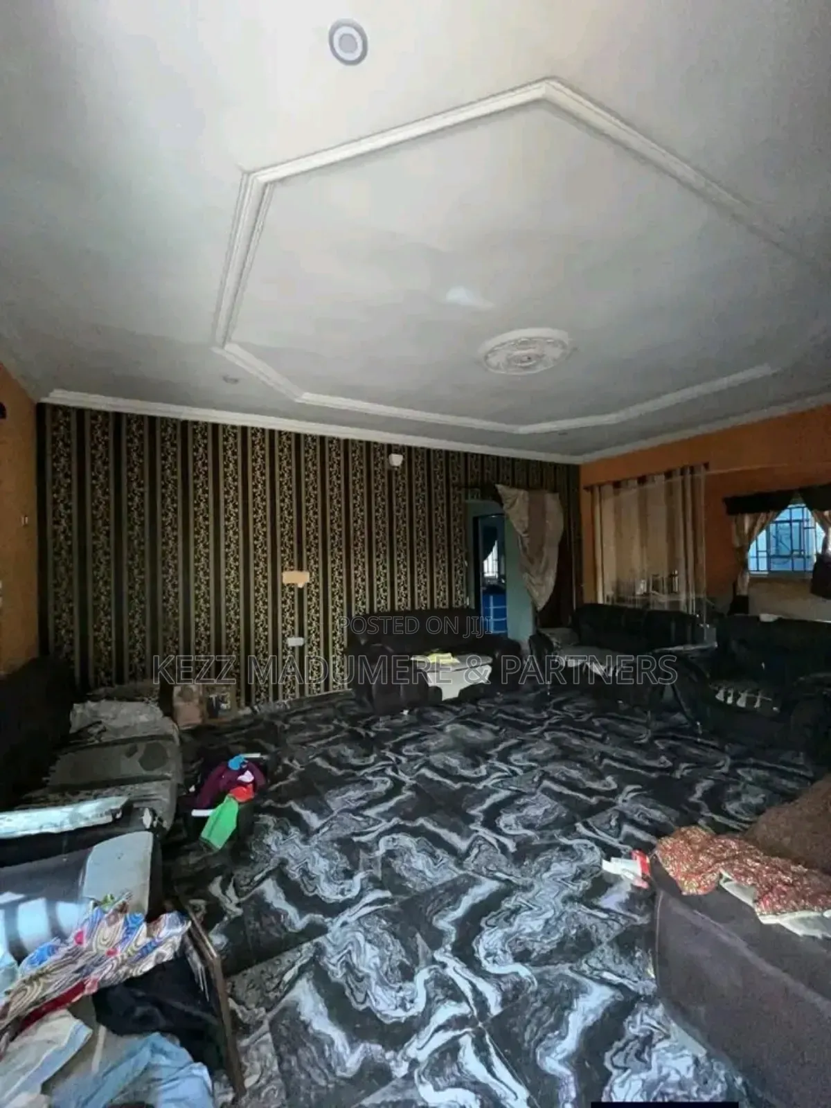 3bdrm Bungalow in Rumuokparali Off for sale in Port-Harcourt