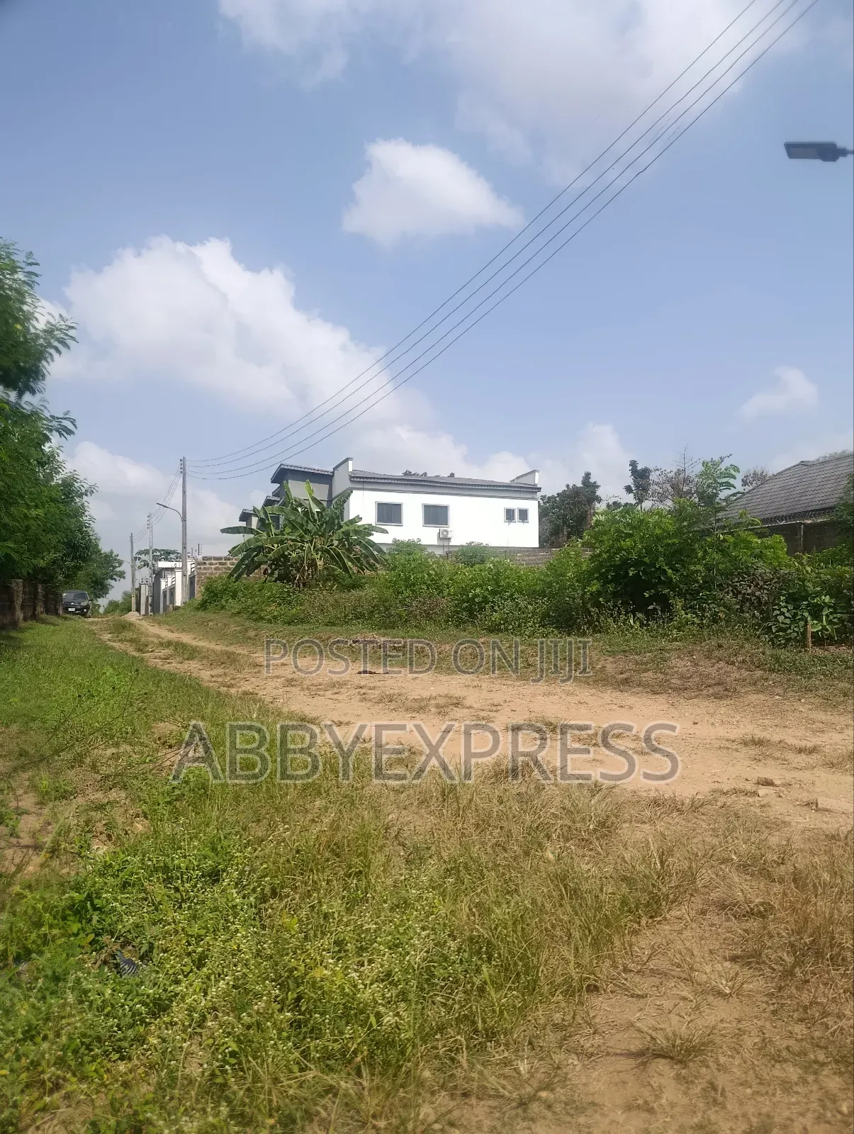Land for Sale in Oluyole Gra, Ibadan. in Ibadan