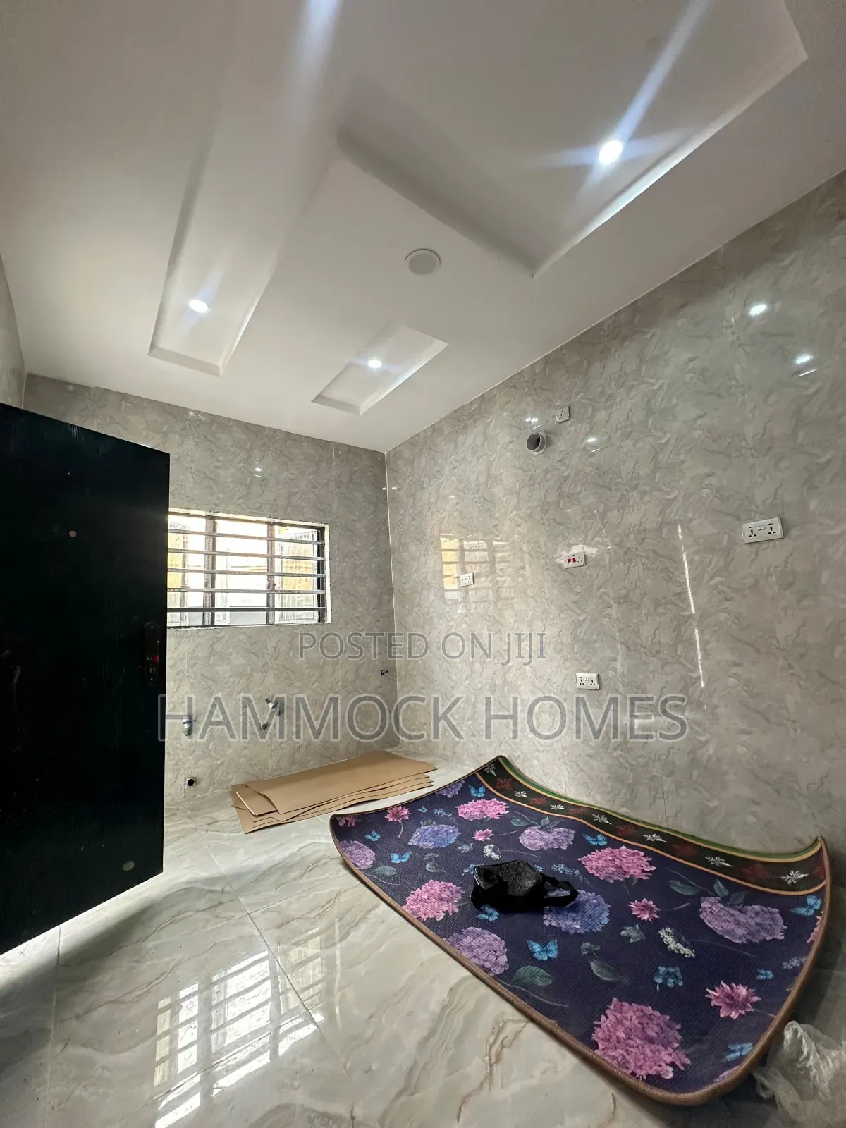 4bdrm Bungalow in Awoyaya Estate,, Jericho for sale in Jericho