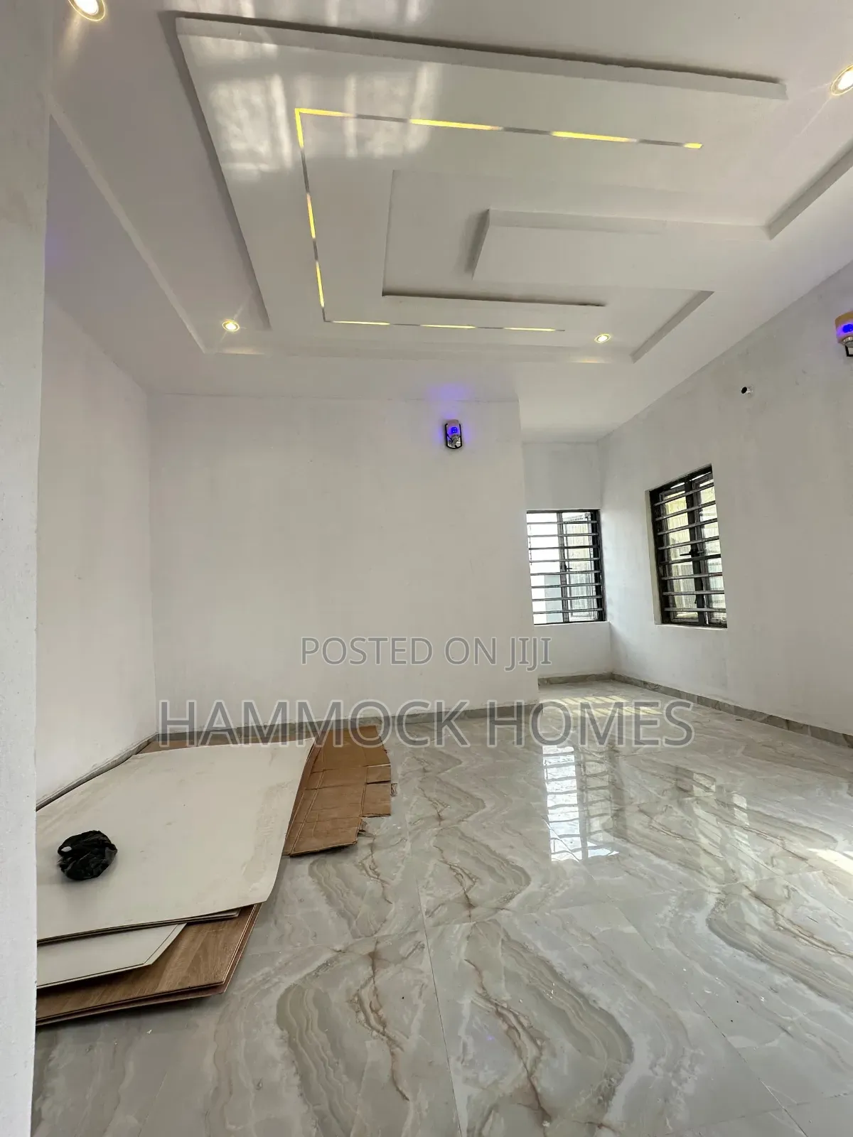 4bdrm Bungalow in Awoyaya Estate,, Jericho for sale in Jericho