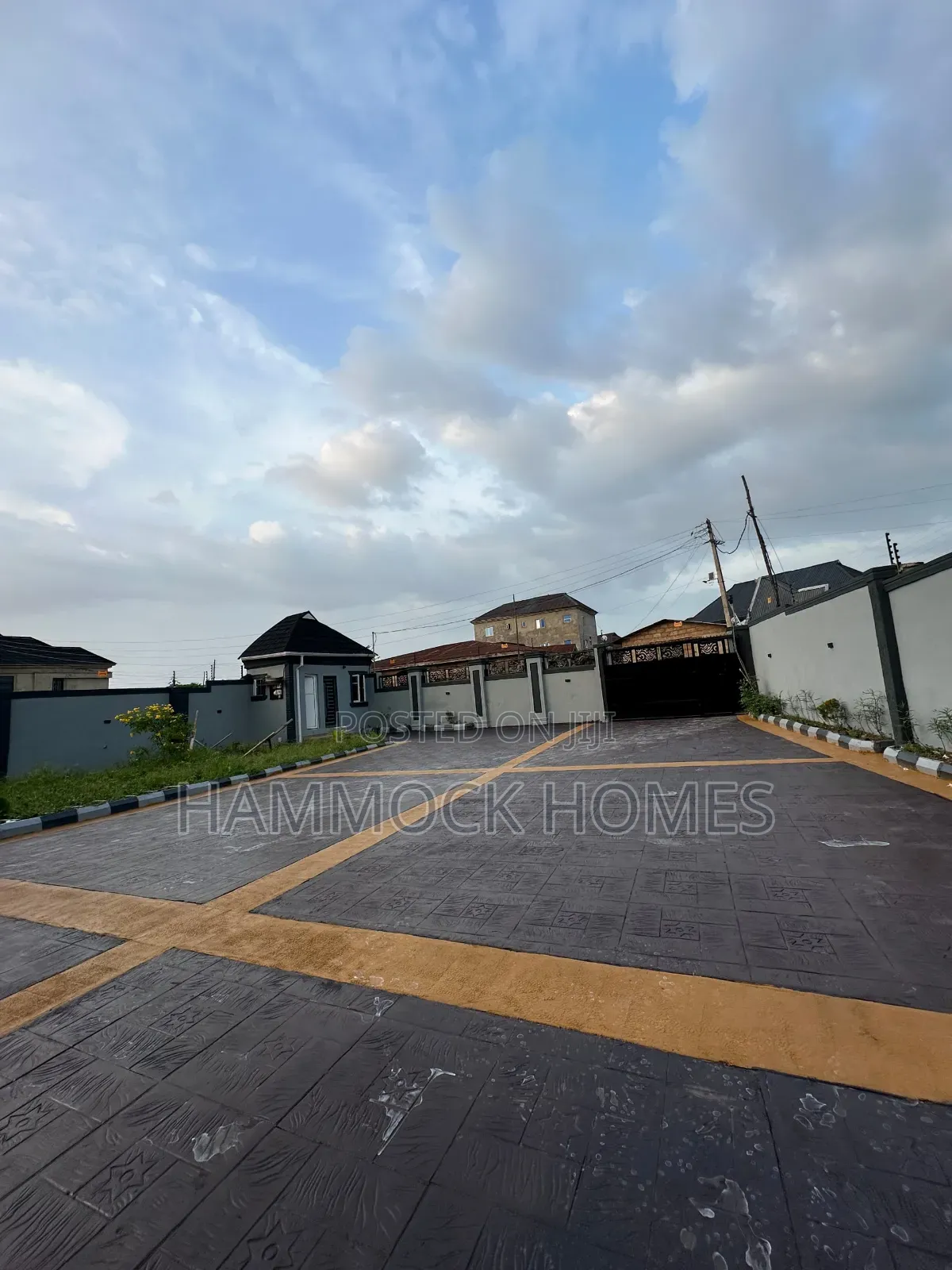 3bdrm Bungalow in Alafara Estate, Jericho for sale in Jericho