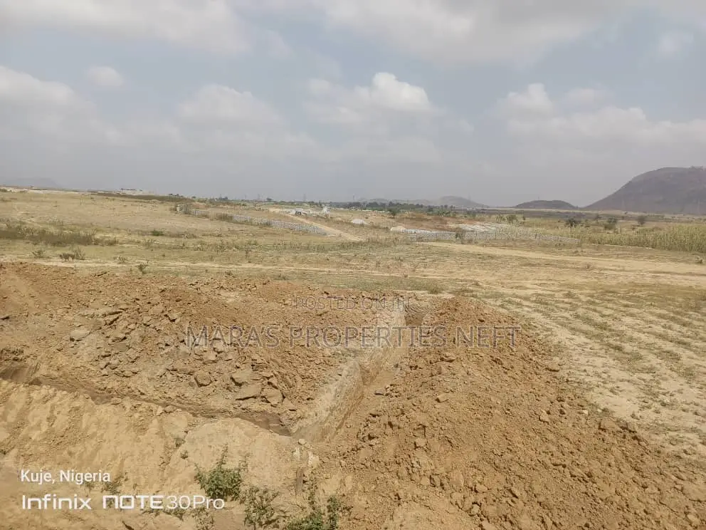 Direct Fcda Land for Sale in Abuja in Phase 5 / Jikwoyi