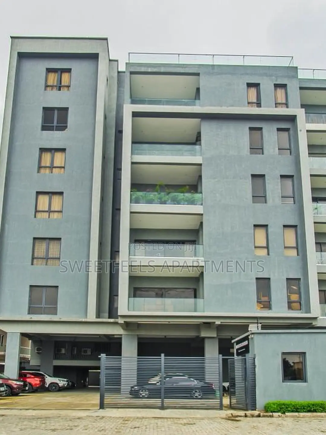 1 Bedroom Apartment on the 4th Floor With Swimming Pool and Gym in Ikate