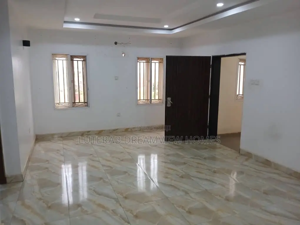 3bdrm Block of Flats in Mabushi for rent in Mabushi