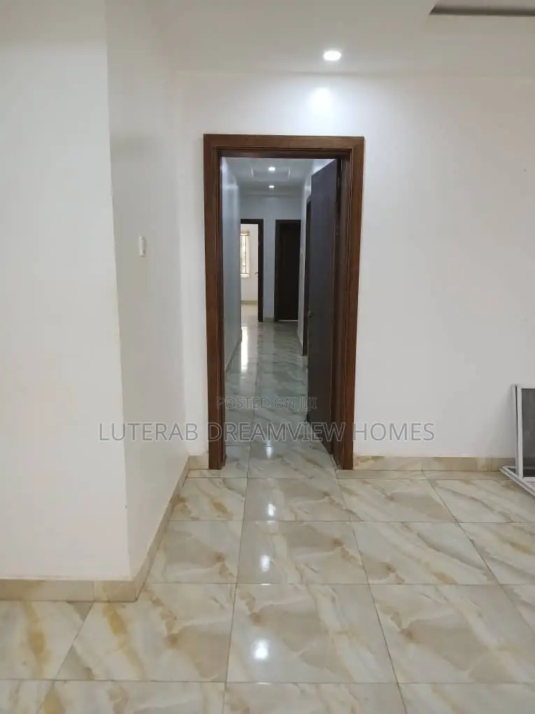 3bdrm Block of Flats in Mabushi for rent in Mabushi
