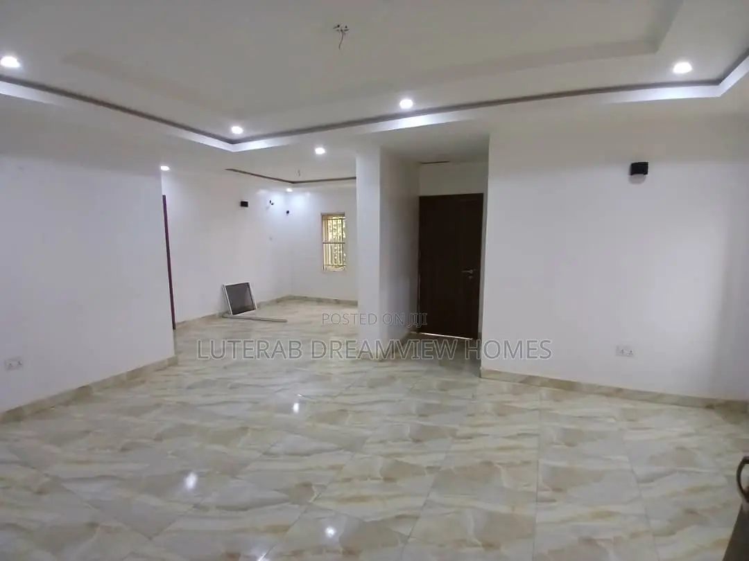 3bdrm Block of Flats in Mabushi for rent in Mabushi