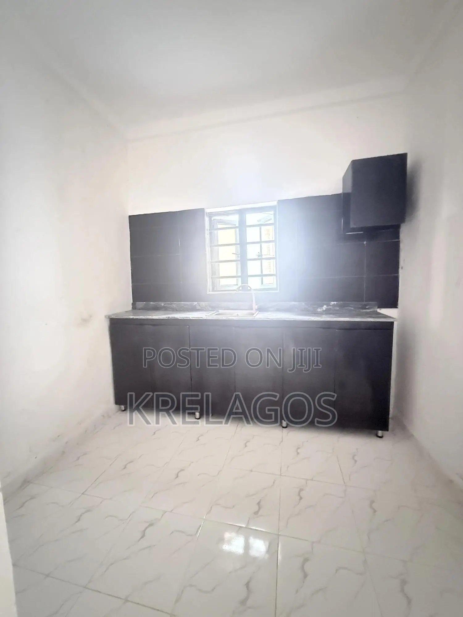 1bdrm Apartment in Sangotedo for sale in Sangotedo