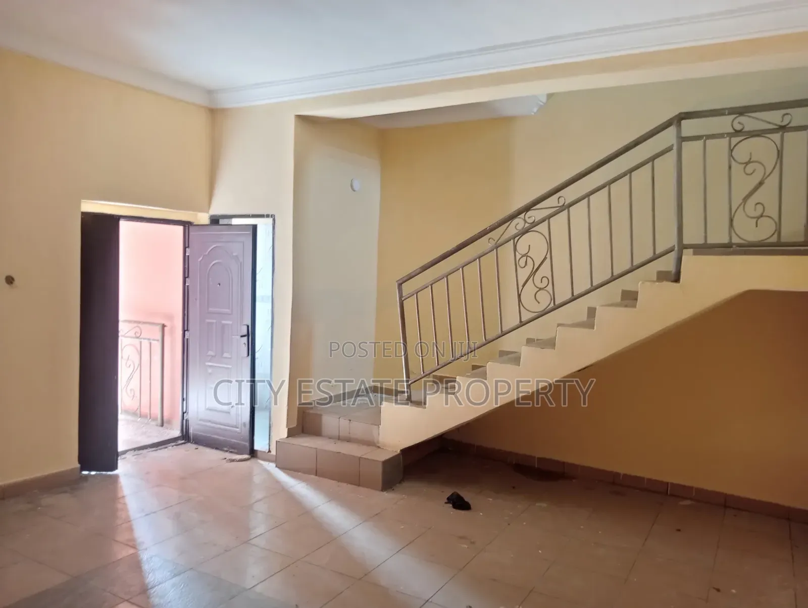 2bdrm Block of Flats in City Estate, Port-Harcourt for rent in Port-Harcourt