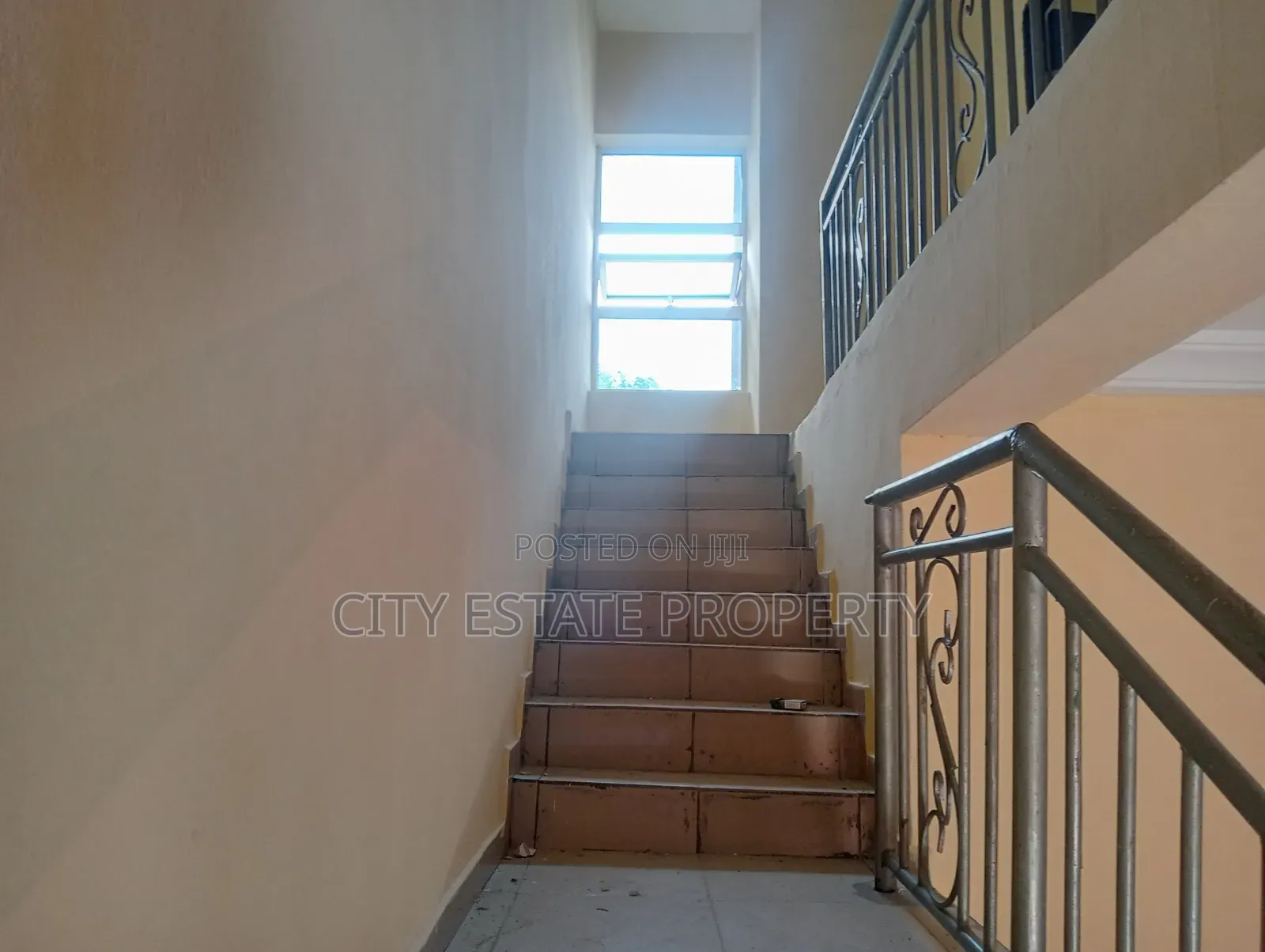 2bdrm Block of Flats in City Estate, Port-Harcourt for rent in Port-Harcourt