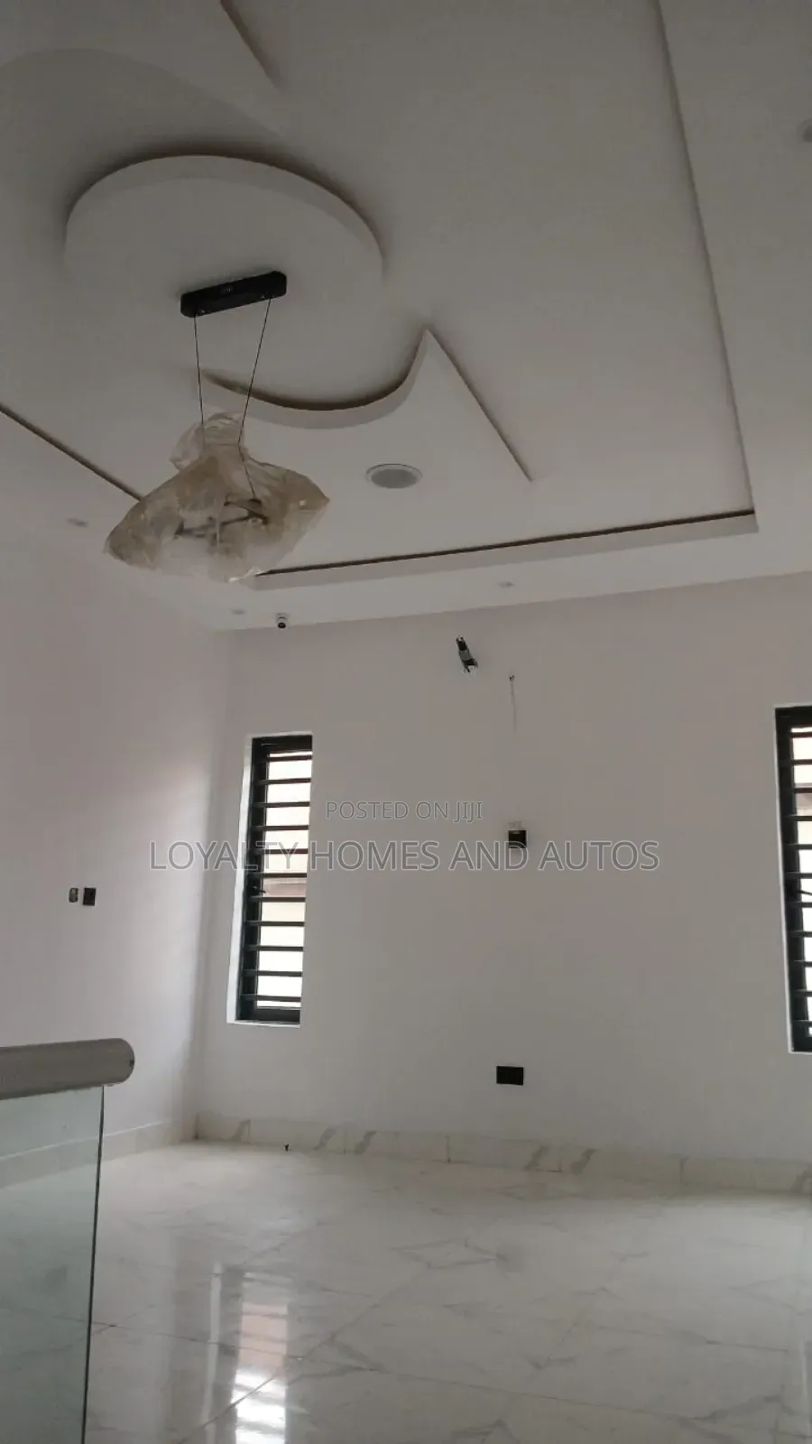 Furnished 5bdrm Duplex in GRA Phase 2 Shangisha for sale in GRA Phase 2 Shangisha