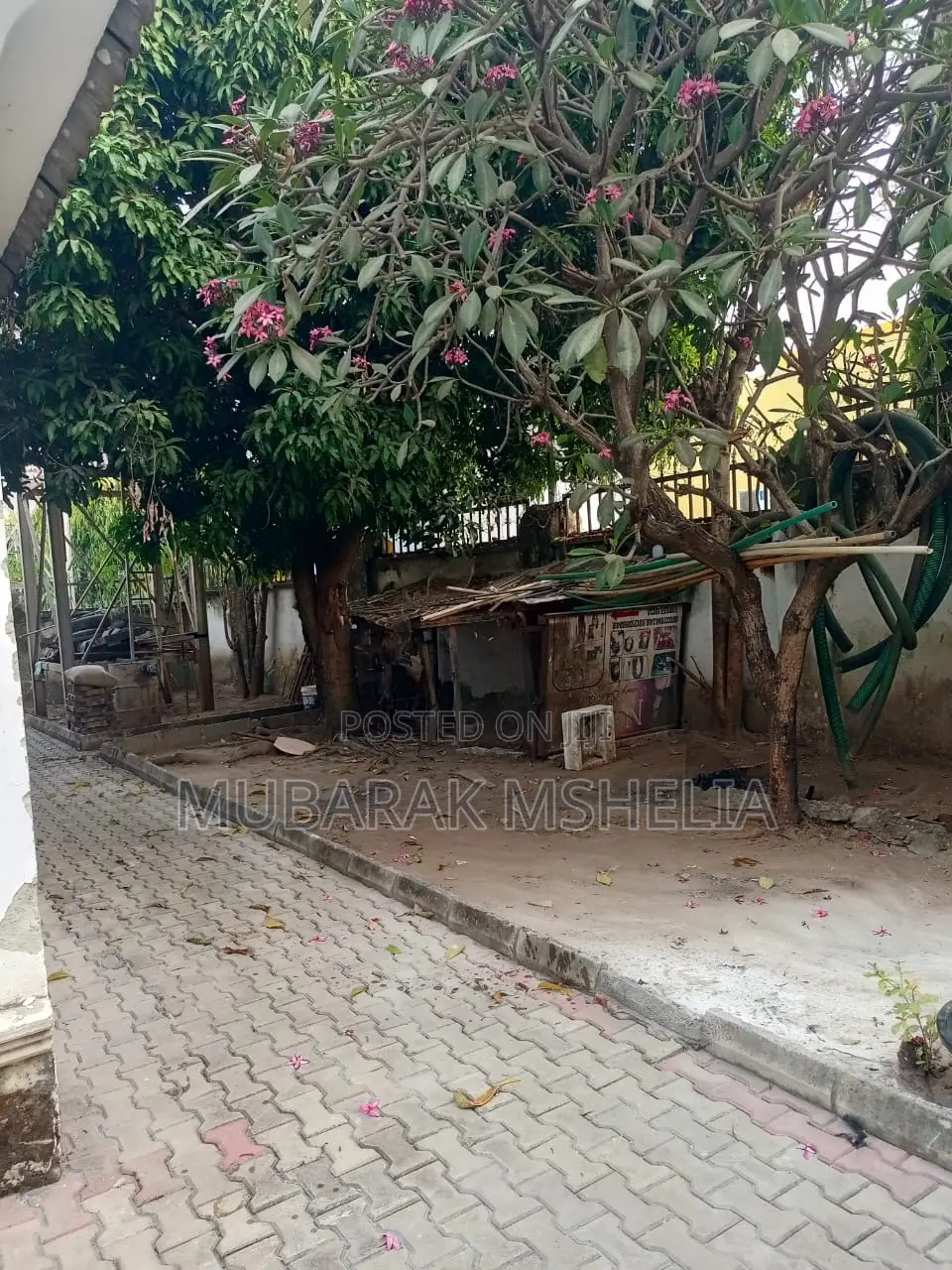 4bdrm Duplex in Gwarinpa for sale in Gwarinpa