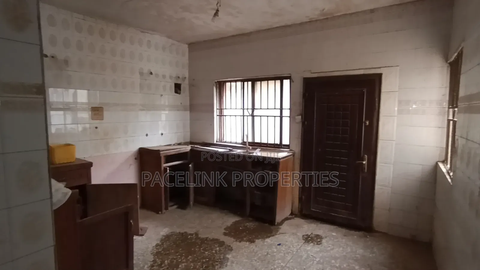 5bdrm Duplex in Egbeda for sale in Egbeda