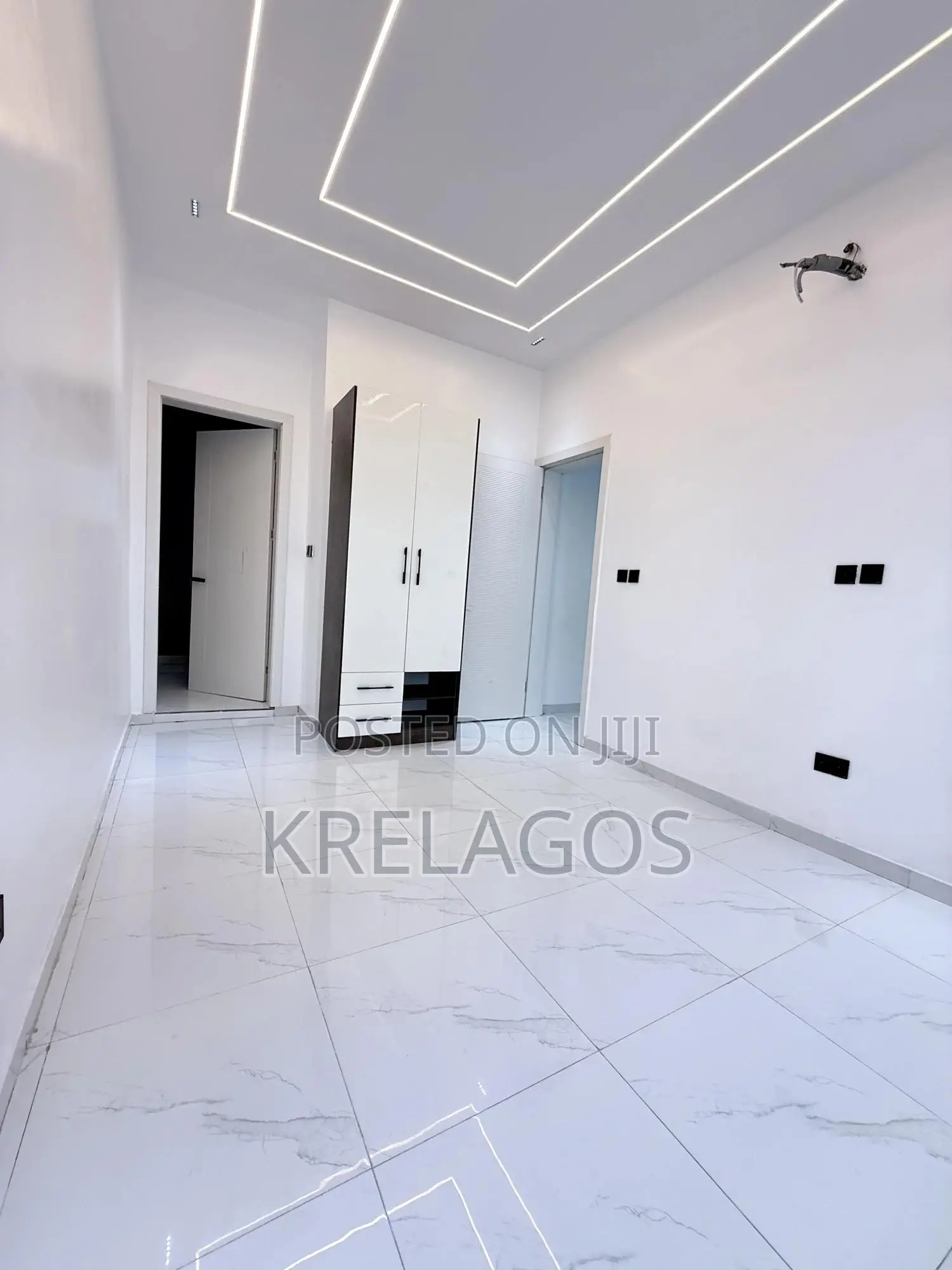 4bdrm Duplex in Osapa london for sale in Osapa london