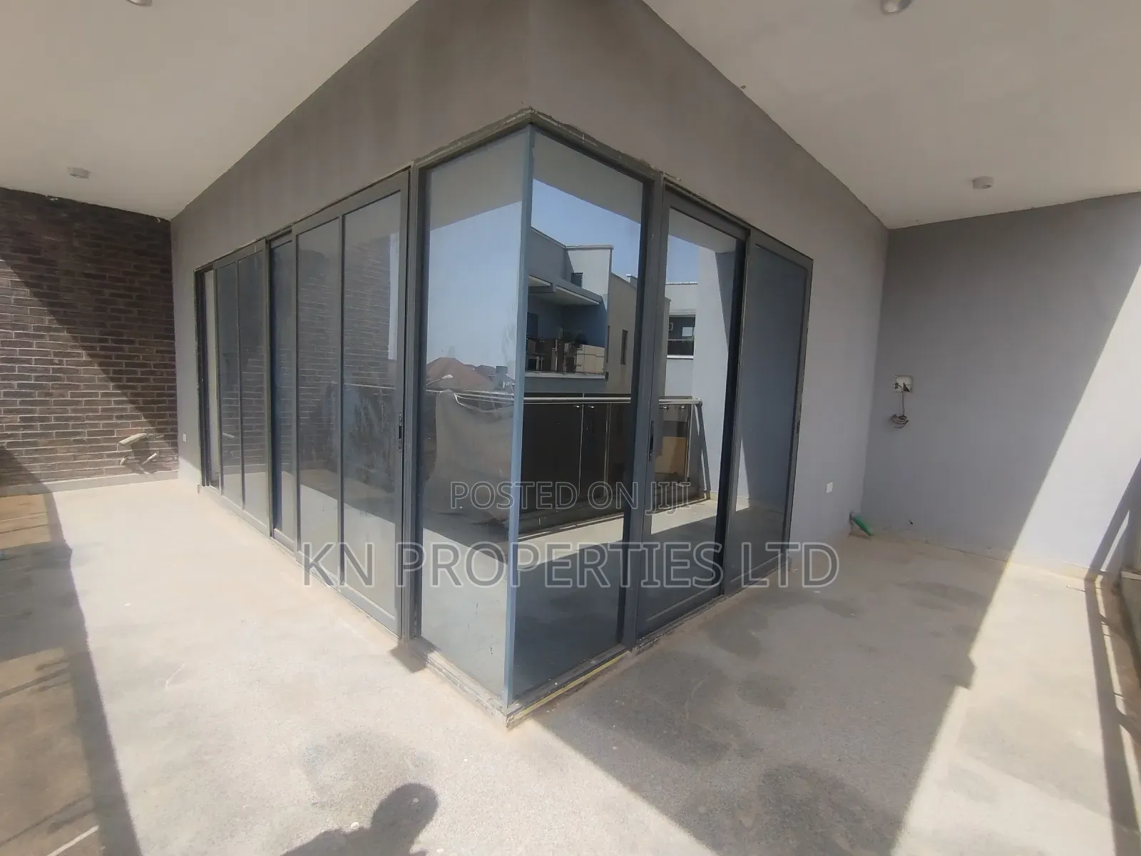 5bdrm Duplex in Asokoro for sale in Asokoro
