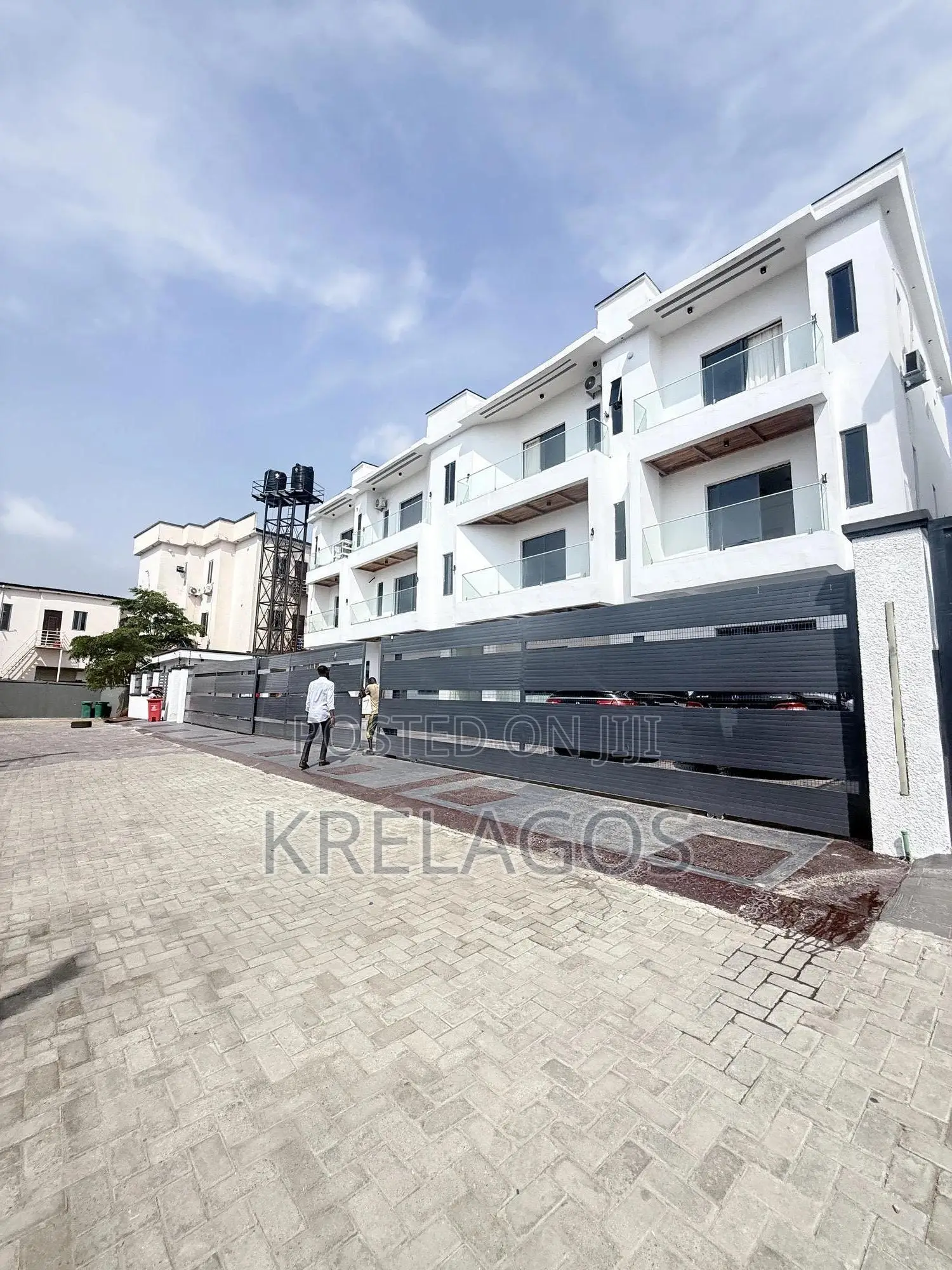 2bdrm Apartment in Agungi for sale in Agungi