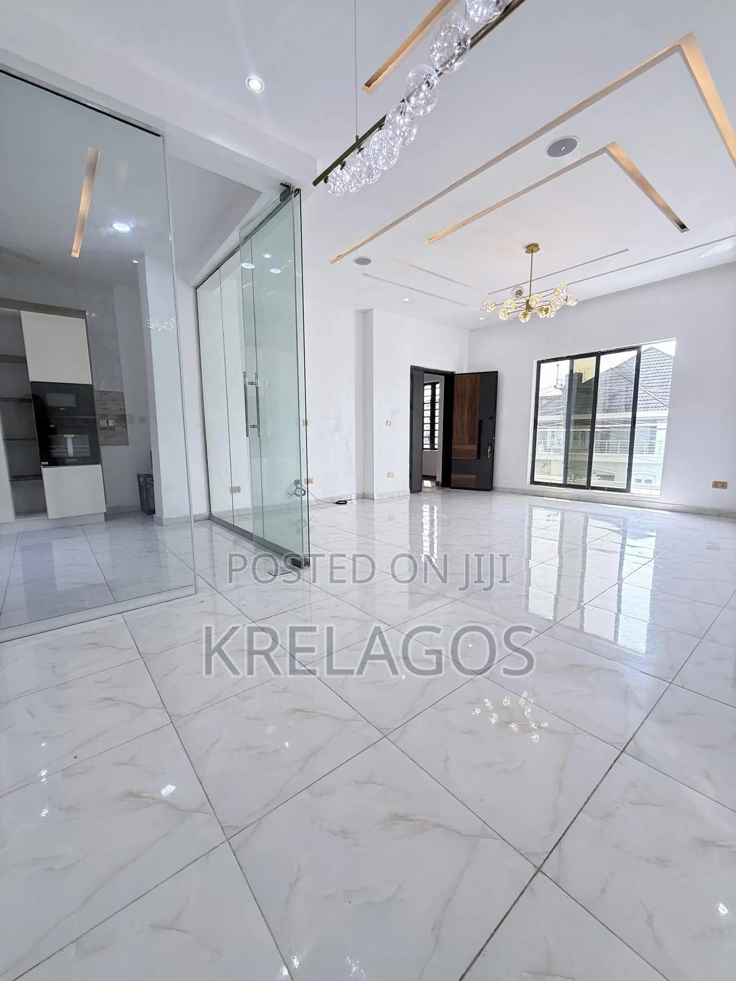 2bdrm Apartment in Agungi for sale in Agungi