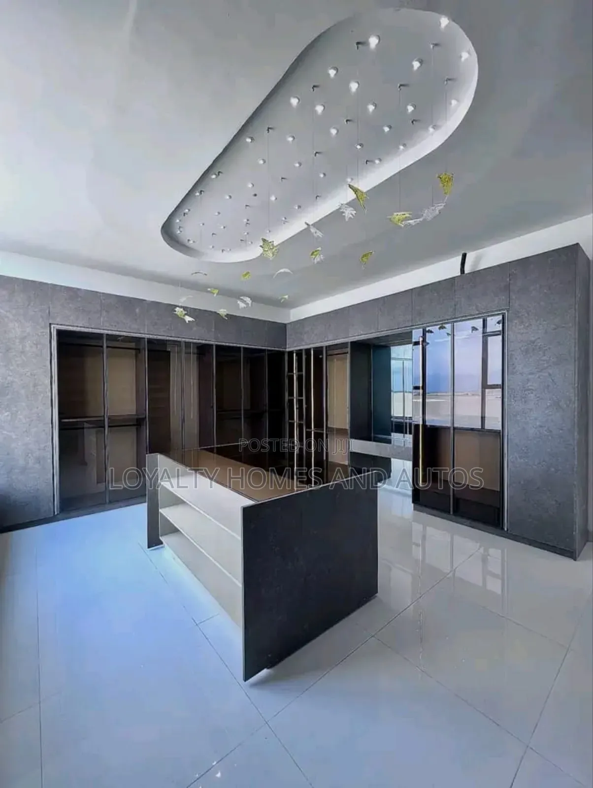 Furnished 5bdrm Duplex in Osapa london for sale in Osapa london