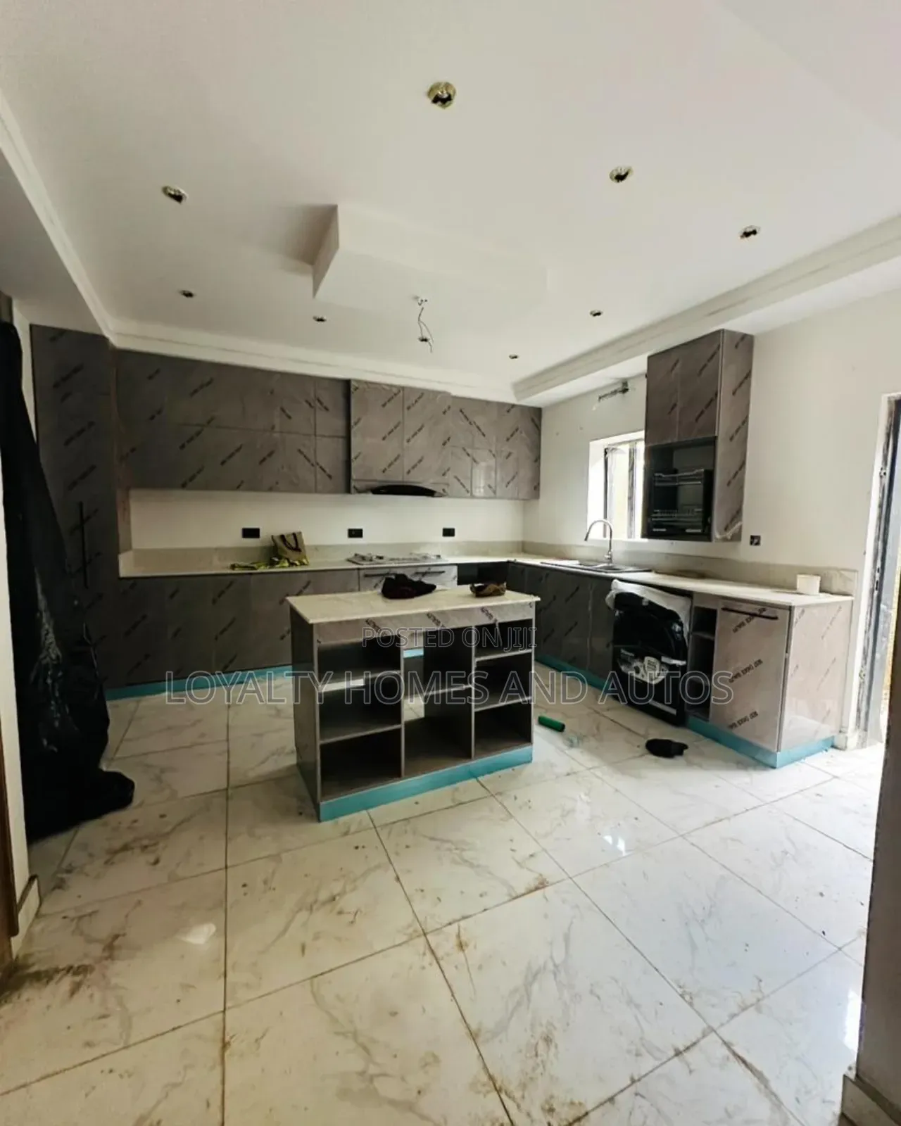 Furnished 4bdrm Townhouse/Terrace in Adeniyi Jones for sale in Adeniyi Jones