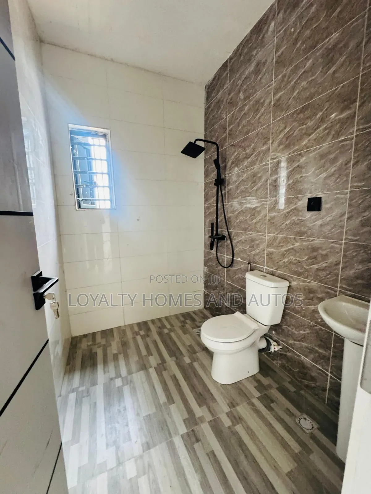 Furnished 4bdrm Townhouse/Terrace in Ogudu GRA for sale in Ogudu GRA