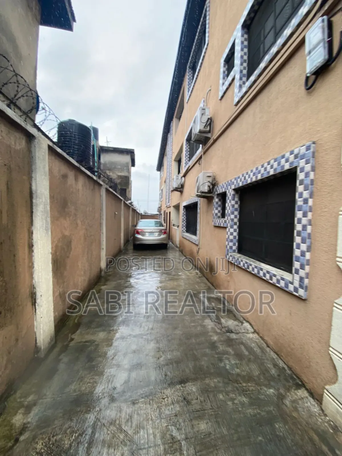 Furnished 3bdrm Block of Flats in Ogudu for sale in Ogudu