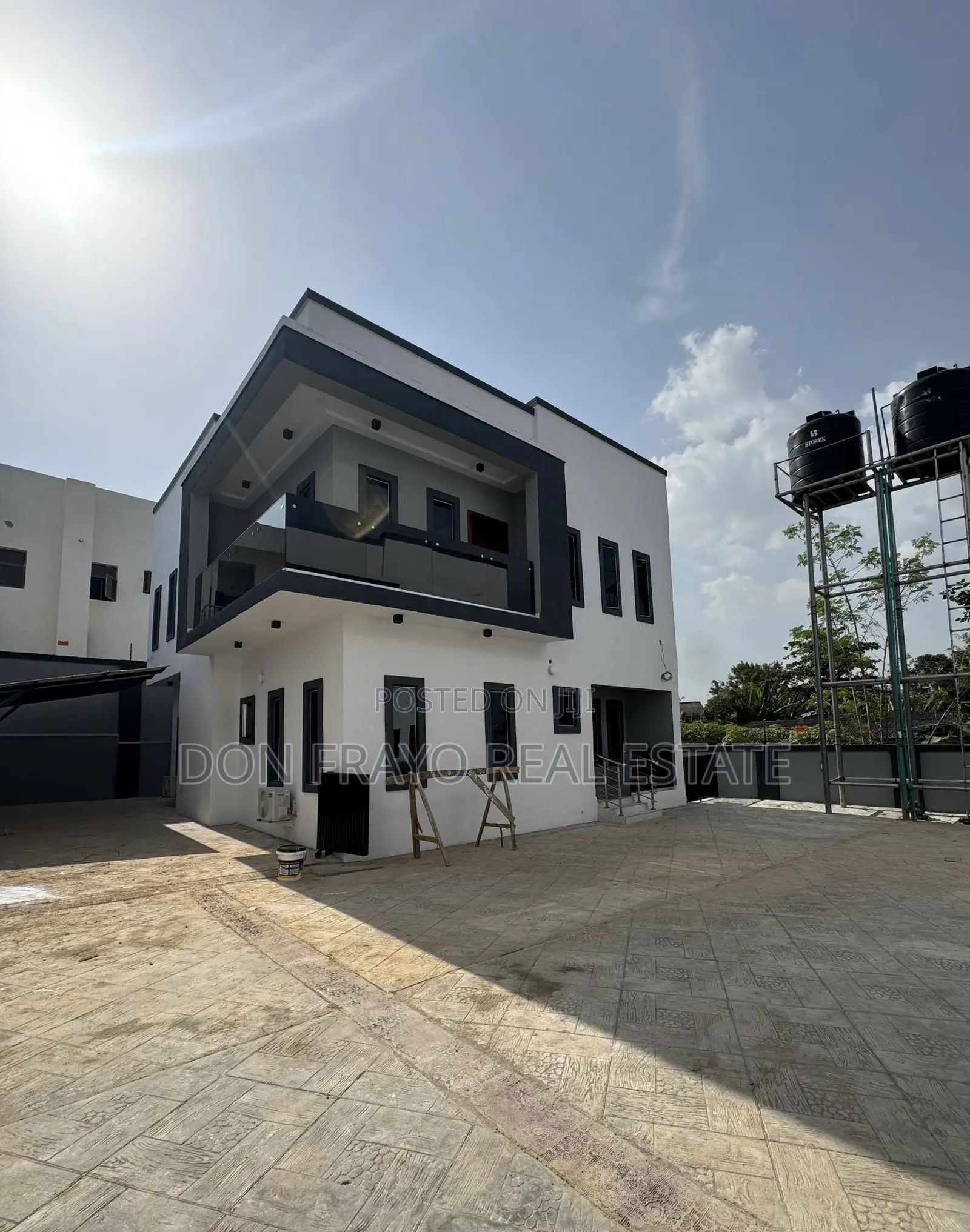 4bdrm Duplex in Baale Akintayo Rd, Jericho for sale in Jericho
