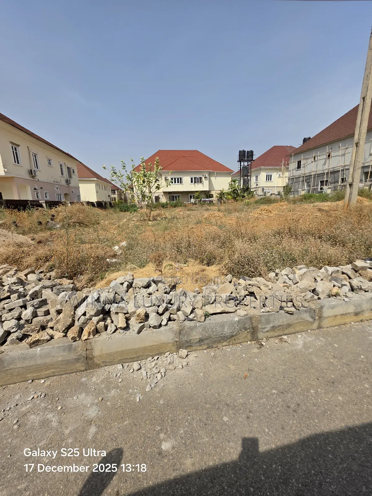 412sqm Plot for Semi Detached Duplex in Lugbe District