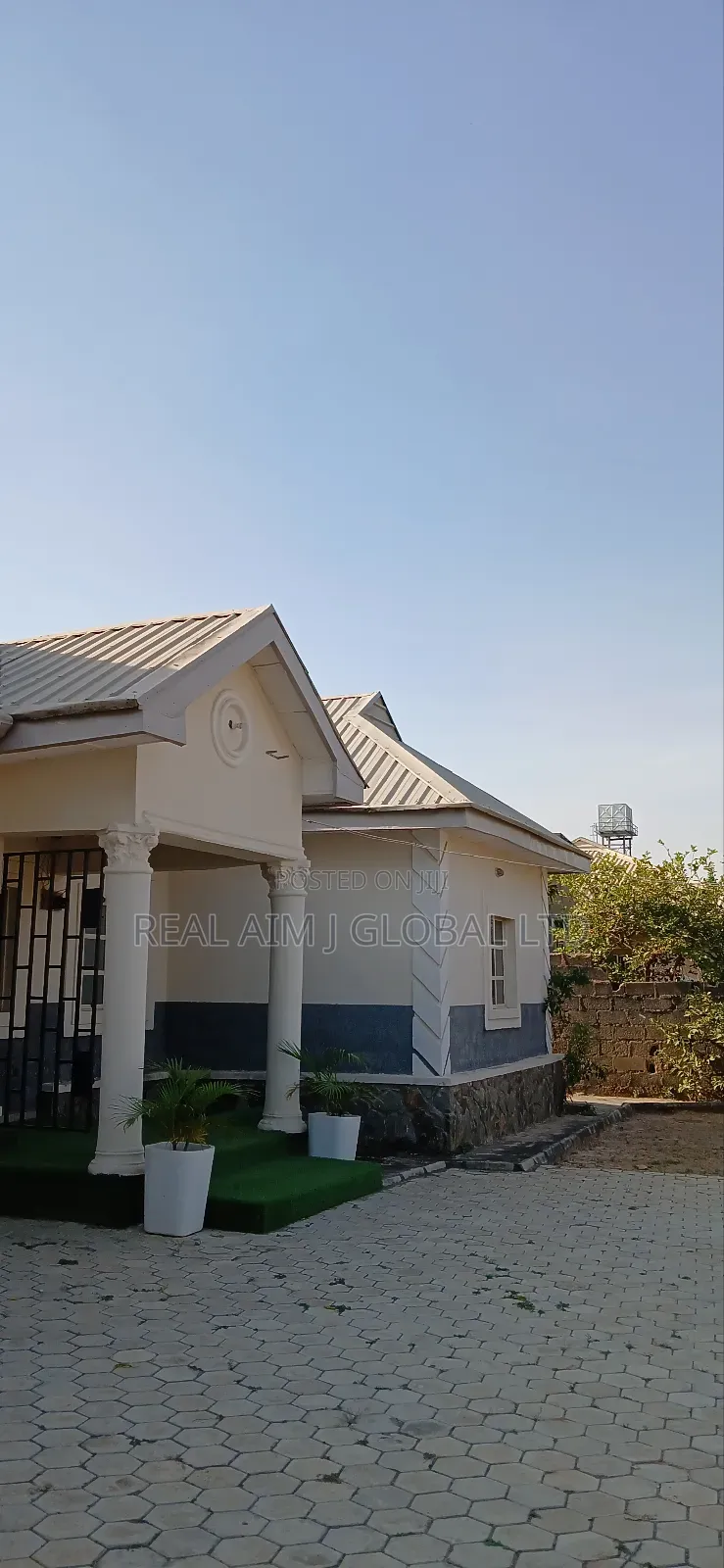3bdrm Bungalow in Jos for sale in Jos